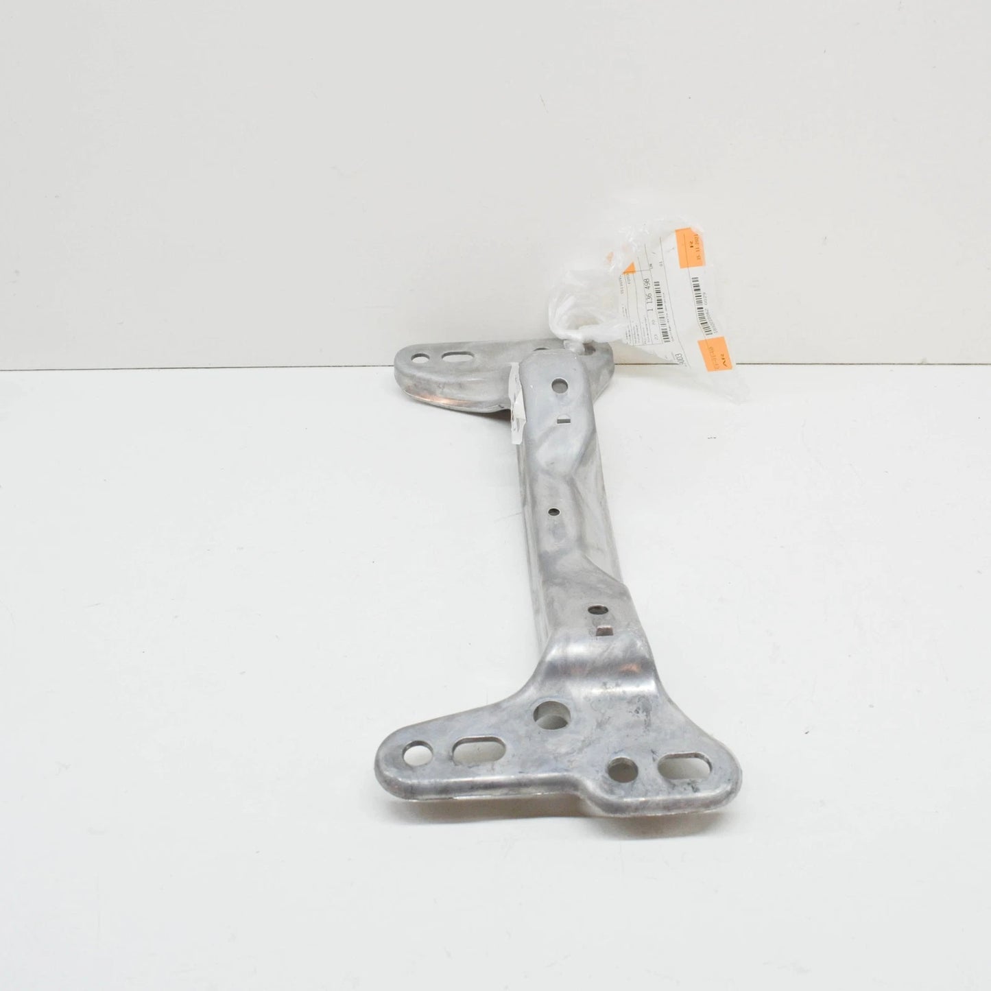 NEW BMW 5 E39 TRANSMISSION MOUNT BRACKET 24701136499 1136499 2.8 PETROL ORIGINAL
