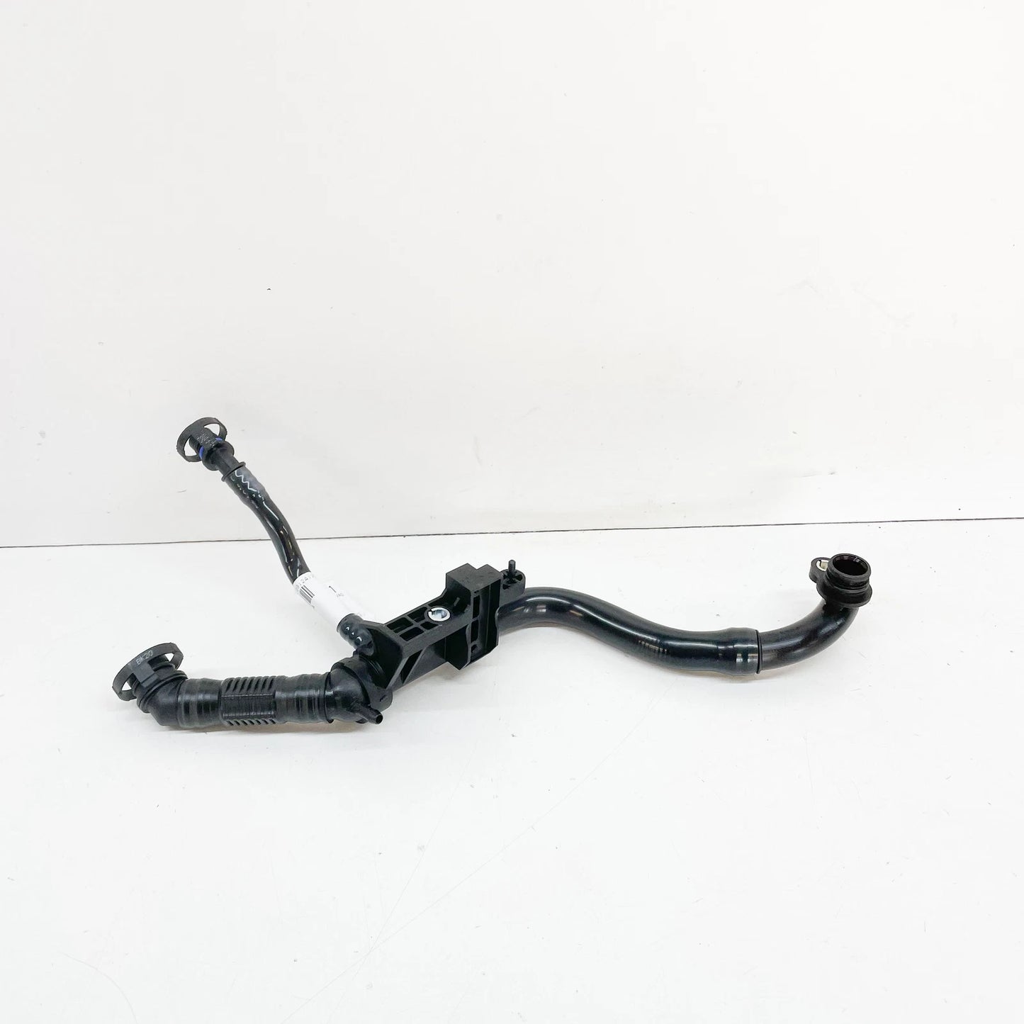 NEW VW TIGUAN 5N BREATHER VENT HOSE 03C103474AA