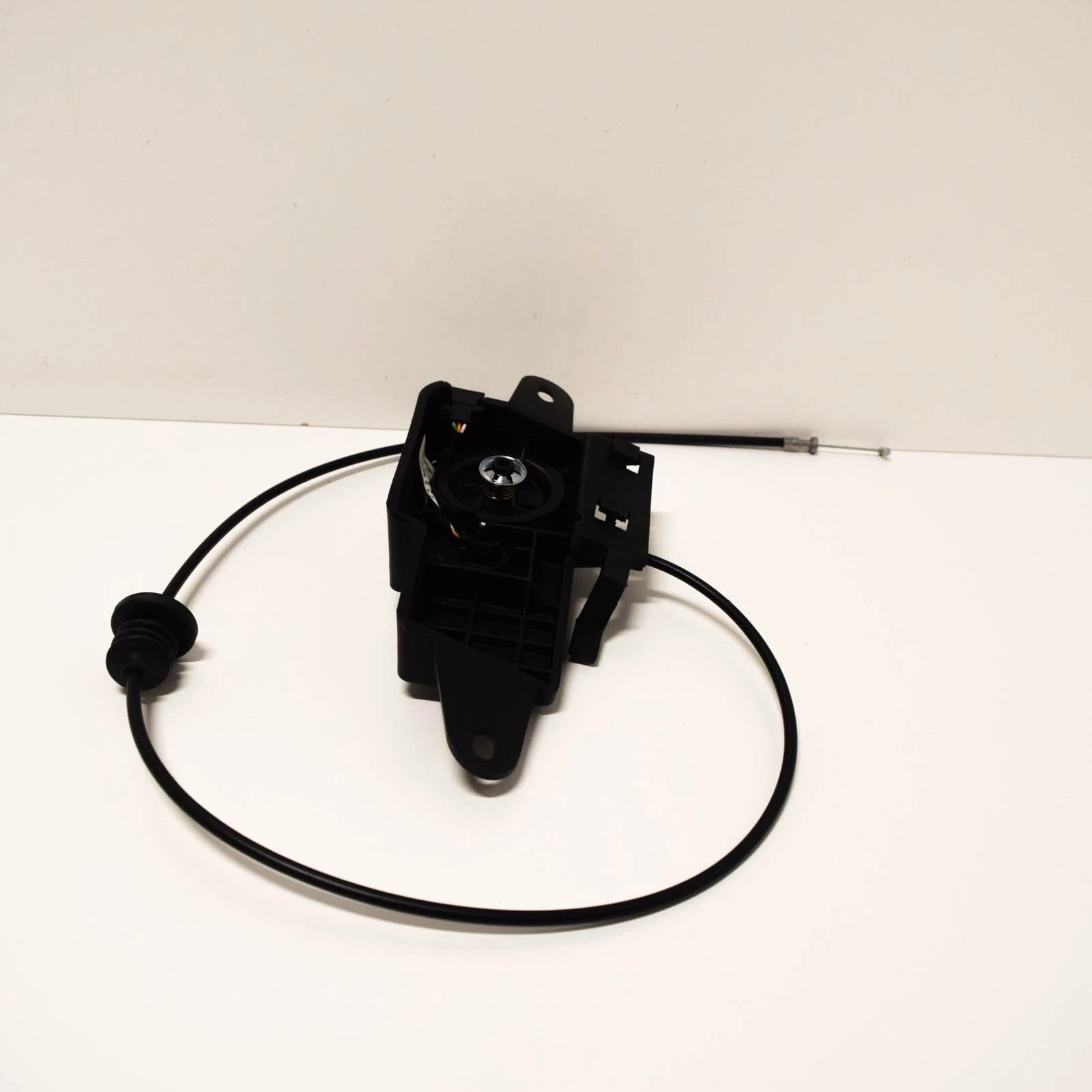 NEW AUDI Q5 8R HITCH REAR BUMPER RELEASE LEVER LEFT INNER 8R0813685 ORIGINAL