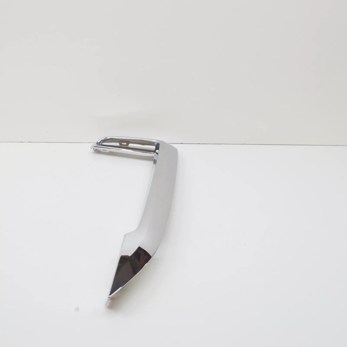 NEW BMW 7 G11 FRONT M BUMPER RIGHT GRILLE CHROME TRIM 51118061118 2016 ORIGINAL