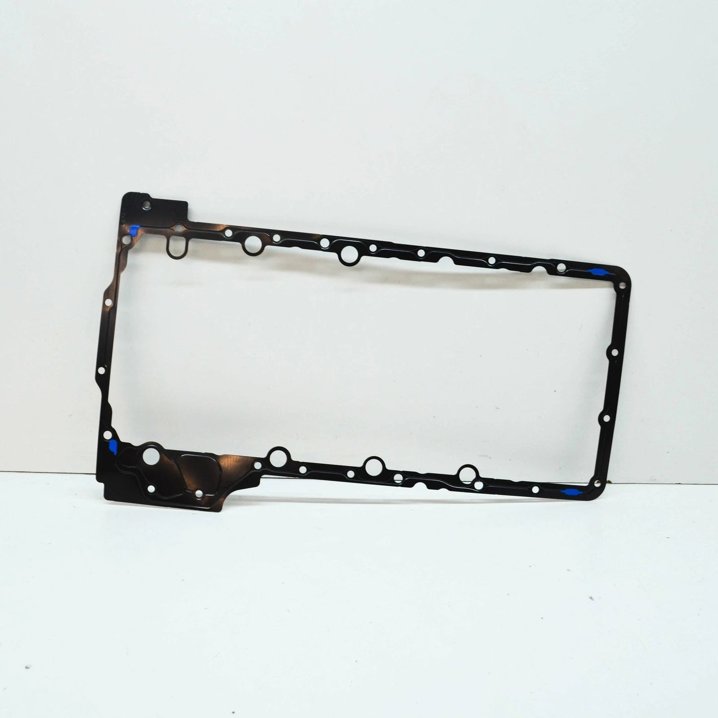 NEW BMW M5 F90 UPPER ENGINE OIL PAN GASKET 11137852273 ORIGINAL