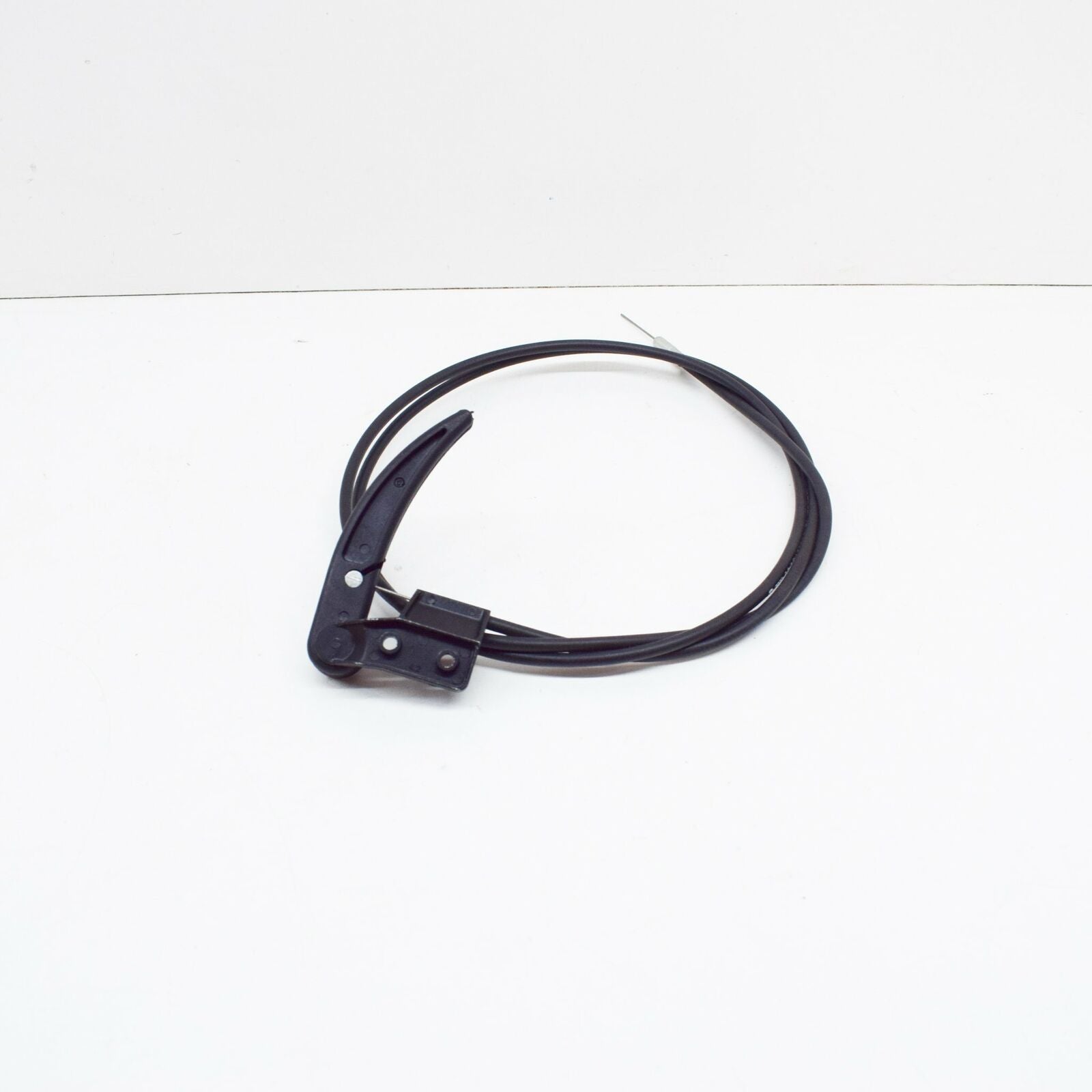 NEW VOLKSWAGEN FOX 5Z ENGINE HOOD CABLE LHD 5Z0823531C ORIGINAL