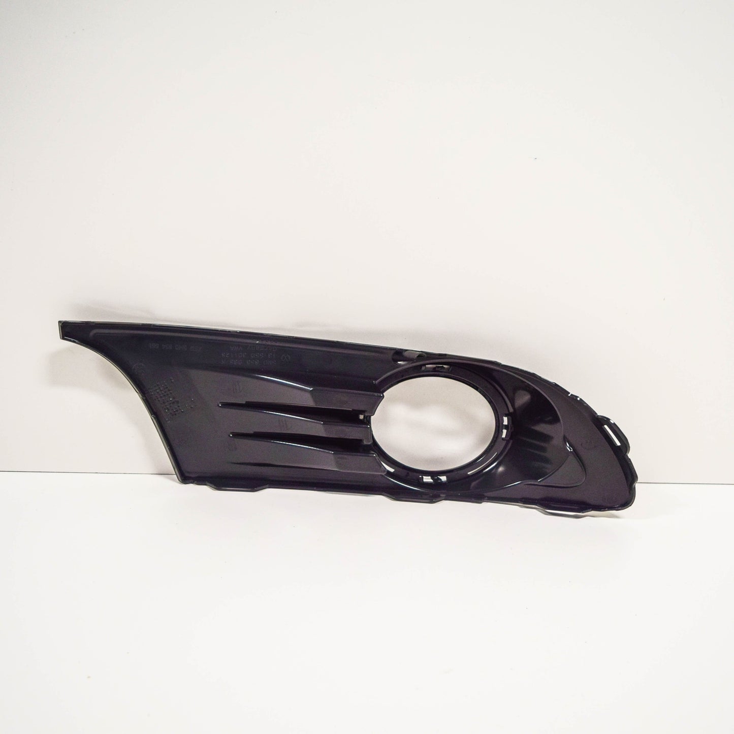 NEW VW GOLF PLUS MK5 FRONT BUMPER LEFT AIR VENT GRILLE 5M0853665K9B9 ORIGINAL