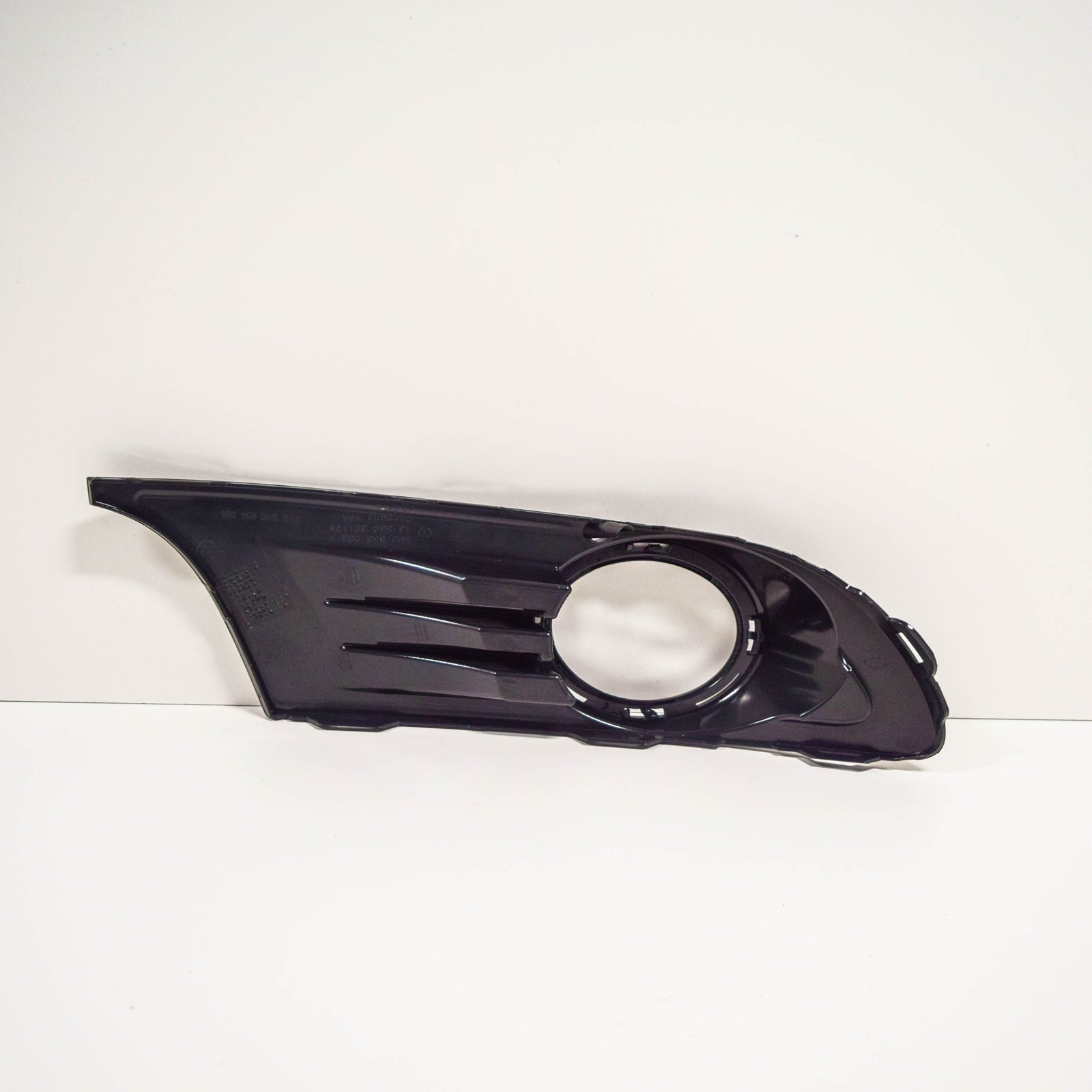 NEW VW GOLF PLUS MK5 FRONT BUMPER LEFT AIR VENT GRILLE 5M0853665K9B9 ORIGINAL