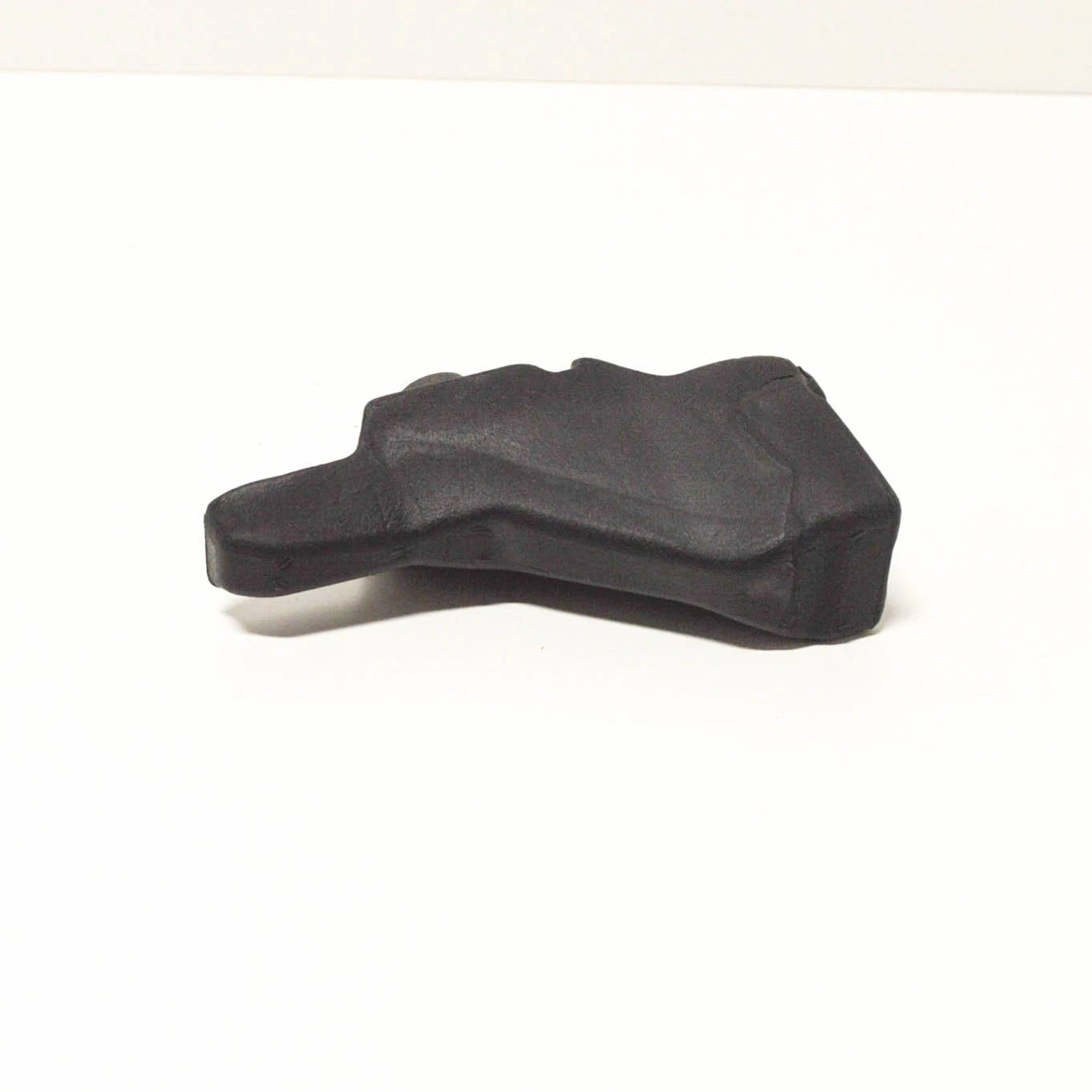 NEW VOLKSWAGEN CC RIGHT HOOD BONNET SEAL FILLER PIECE 3C8823730A ORIGINAL