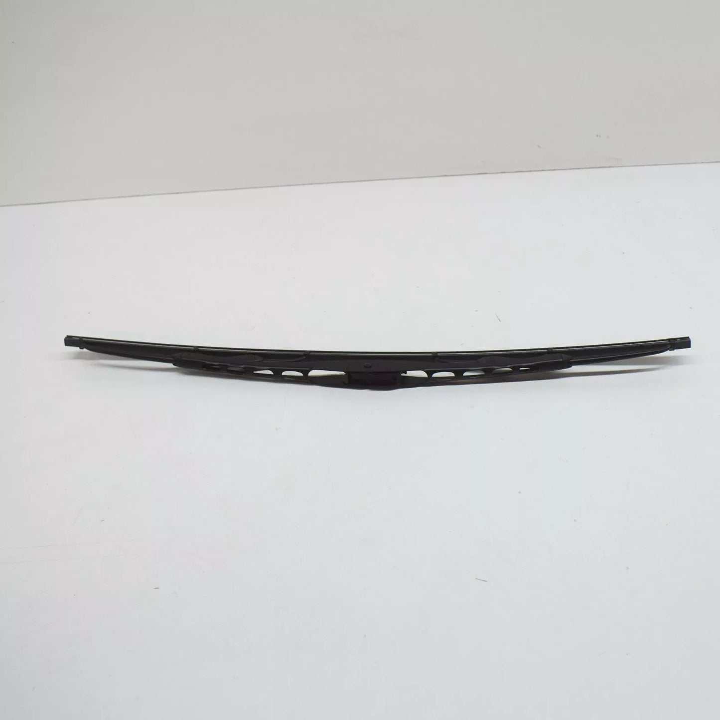 NEW VW BORA 1J6 FRONT WINDSCREEN WIPER BLADES 1J0998003
