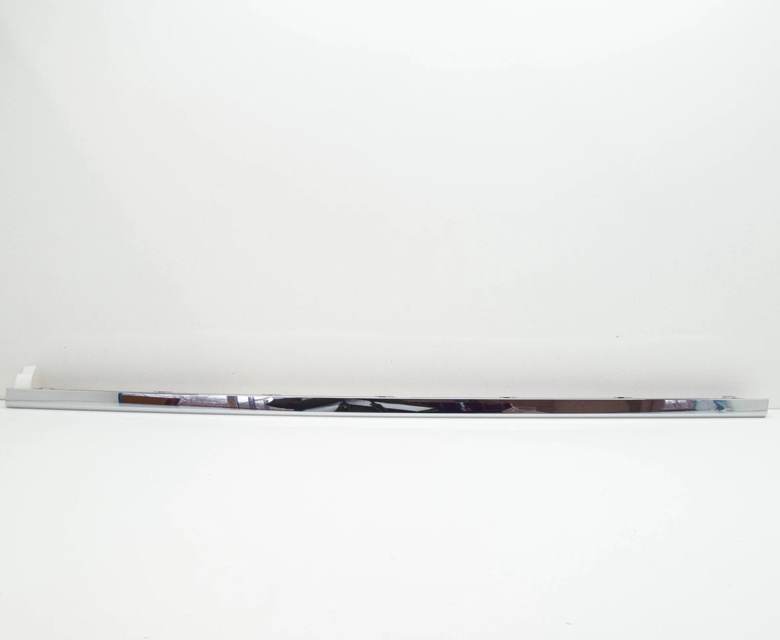 NEW VOLKSWAGEN PASSAT B8 3G FRONT RIGHT DOOR LOWER MOLDING 3G0853332A3Q7