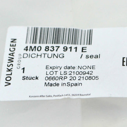 NEW AUDI Q7 4M FRONT LEFT DOOR SURROUD OUTER SEAL 4M0837911E ORIGINAL