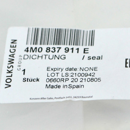 NEW AUDI Q7 4M FRONT LEFT DOOR SURROUD OUTER SEAL 4M0837911E ORIGINAL