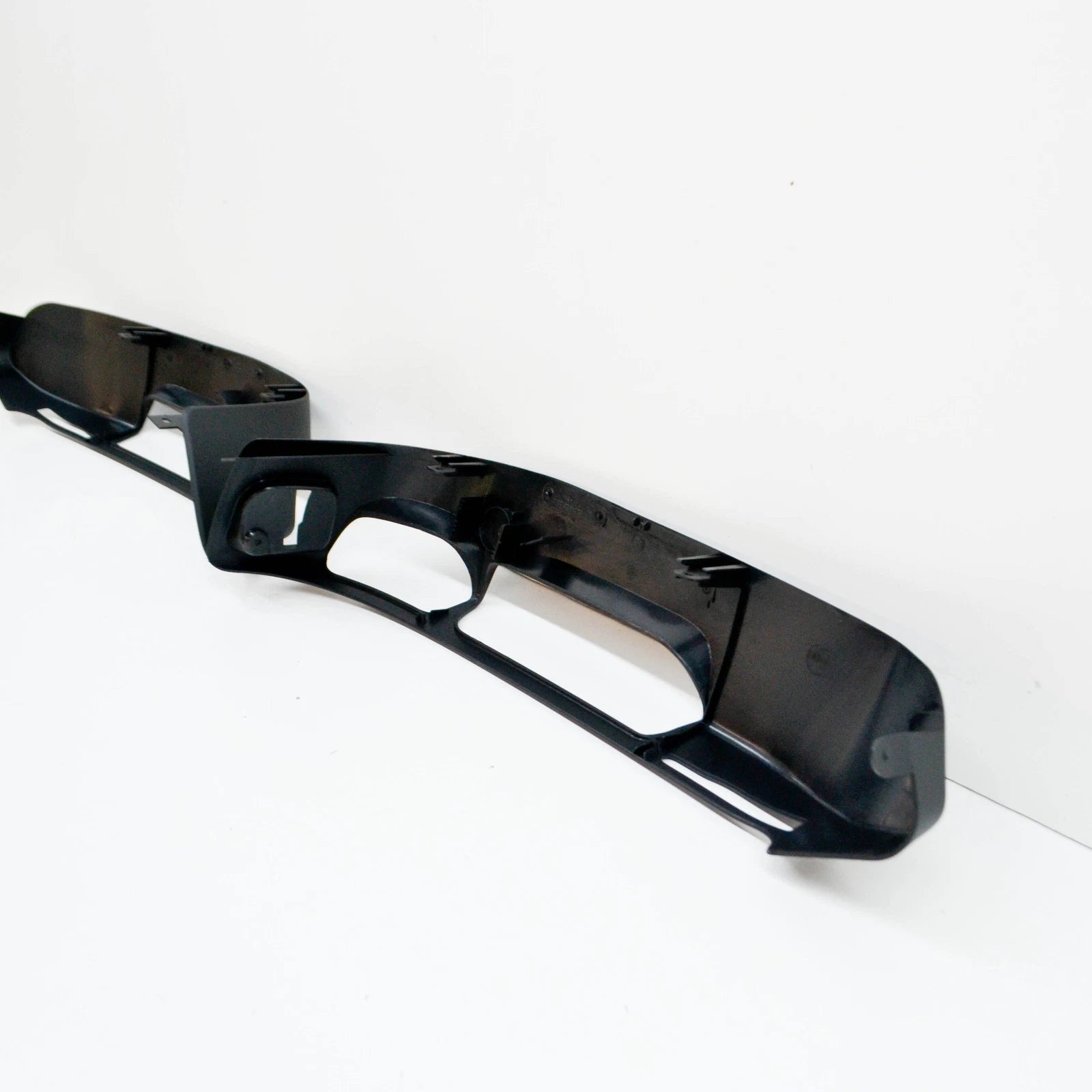 NEW BMW 5 E39 FRONT SEAT OUTER COVERING 52107057988 7057988 ORIGINAL