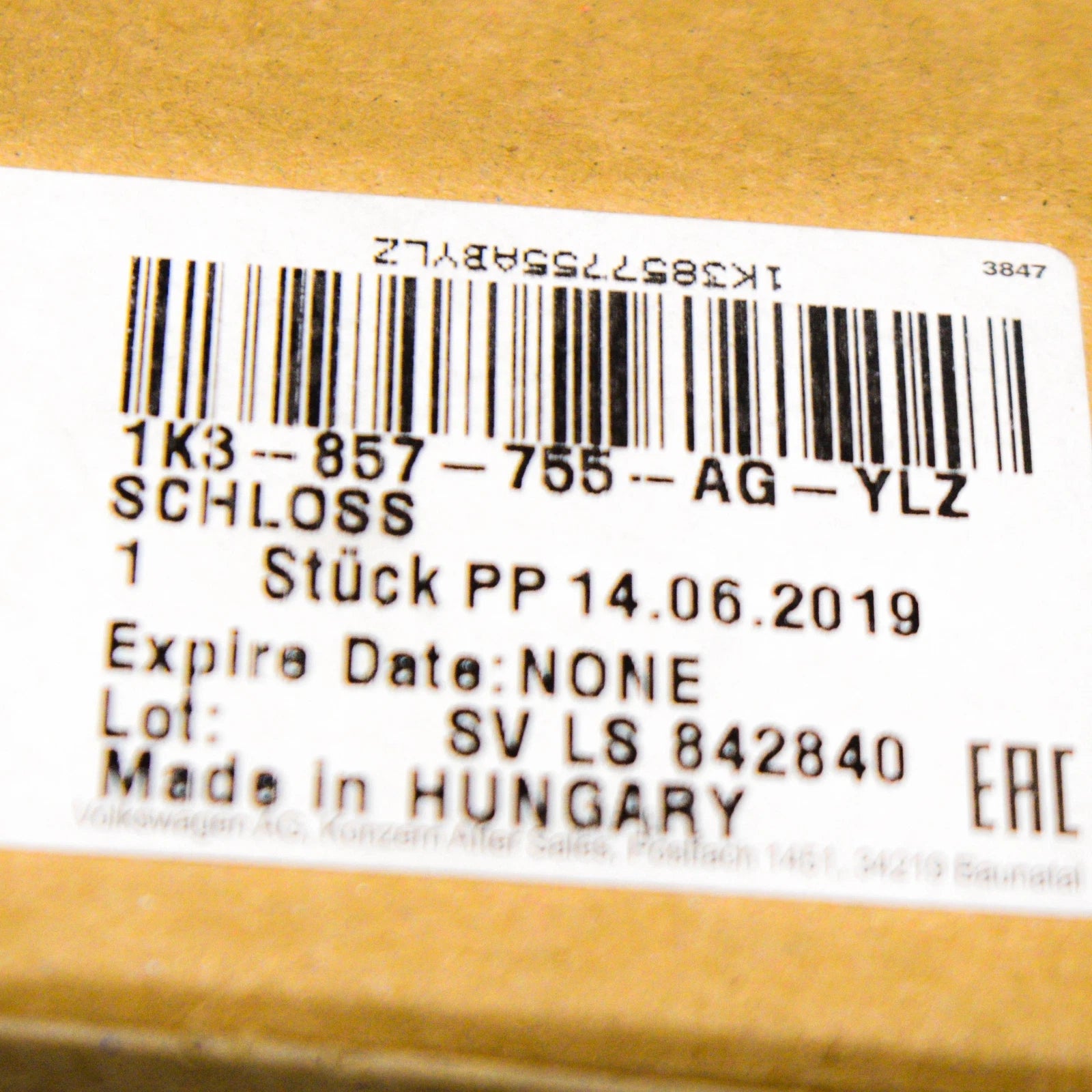 NEW VOLKSWAGEN GOLF MK6 FRONT LEFT SEAT BELT BUCKLE 1K3857755AGYLZ