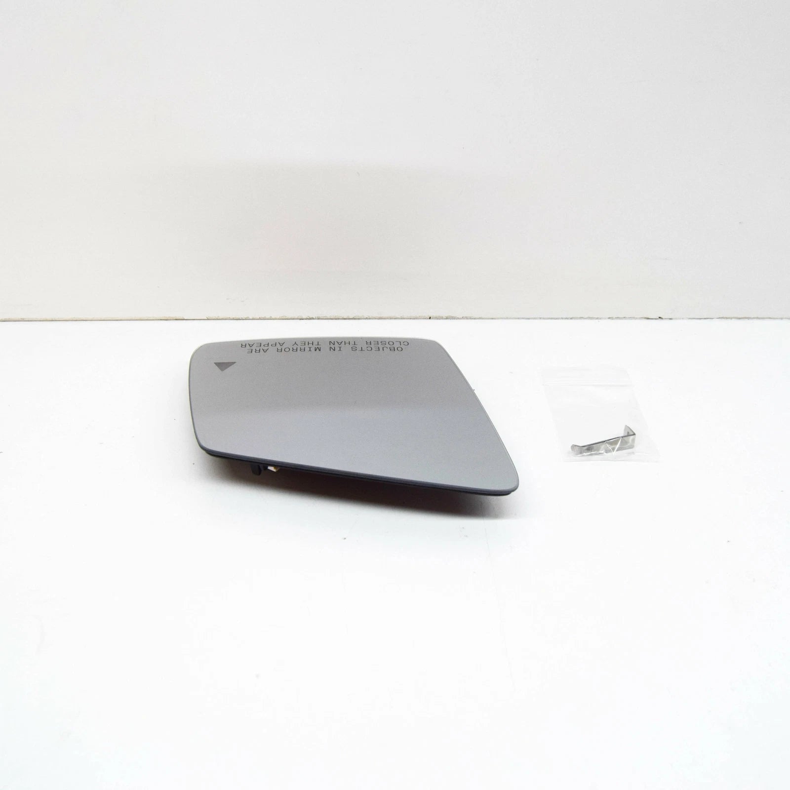 NEW MERCEDES BENZ GLS X166 FRONT RIGHT DOOR MIRROR GLASS A1668101419