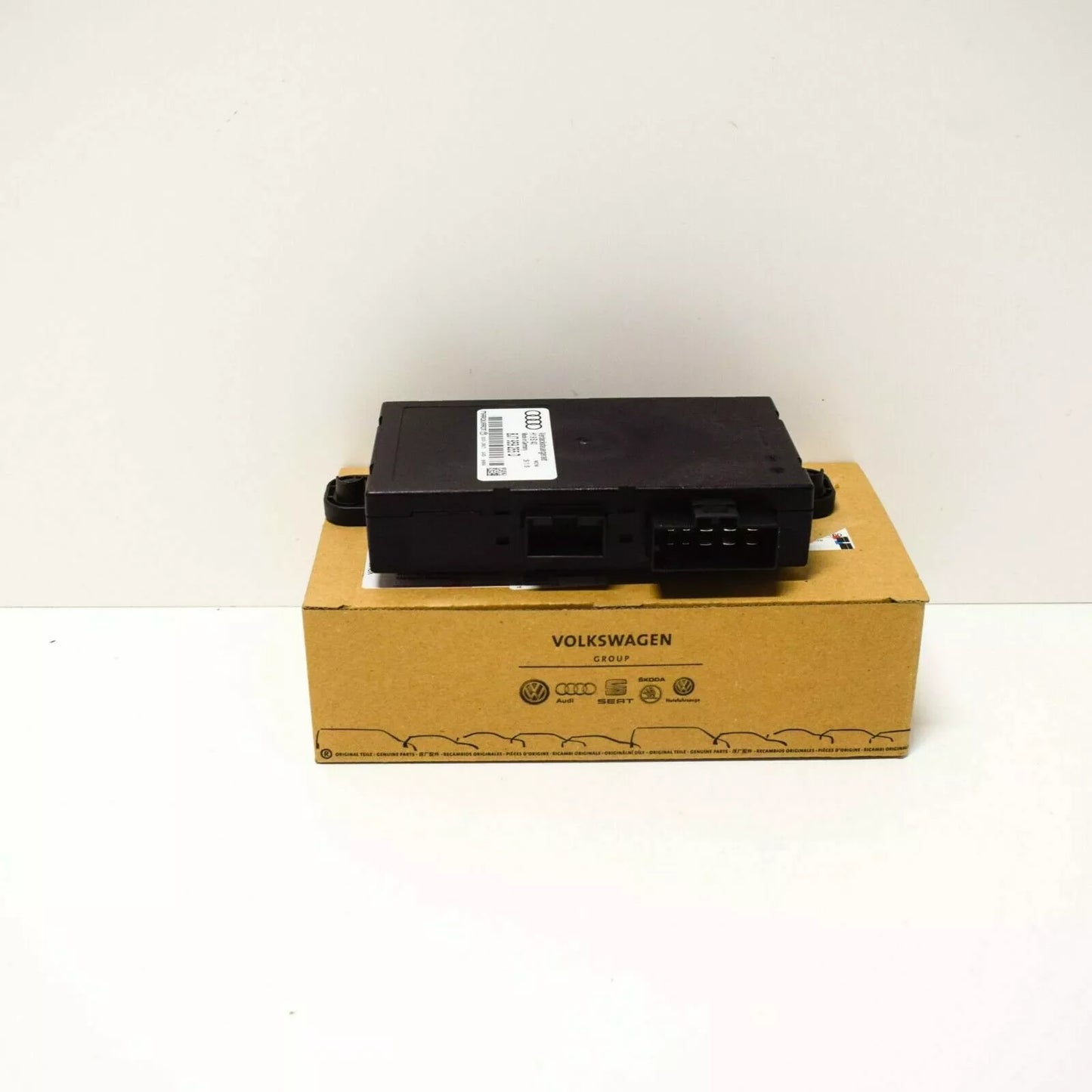 NEW AUDI TT 8J REAR RIGHT CONVERTIBLE ROOF CONTROL UNIT 8J7959255D ORIGINAL