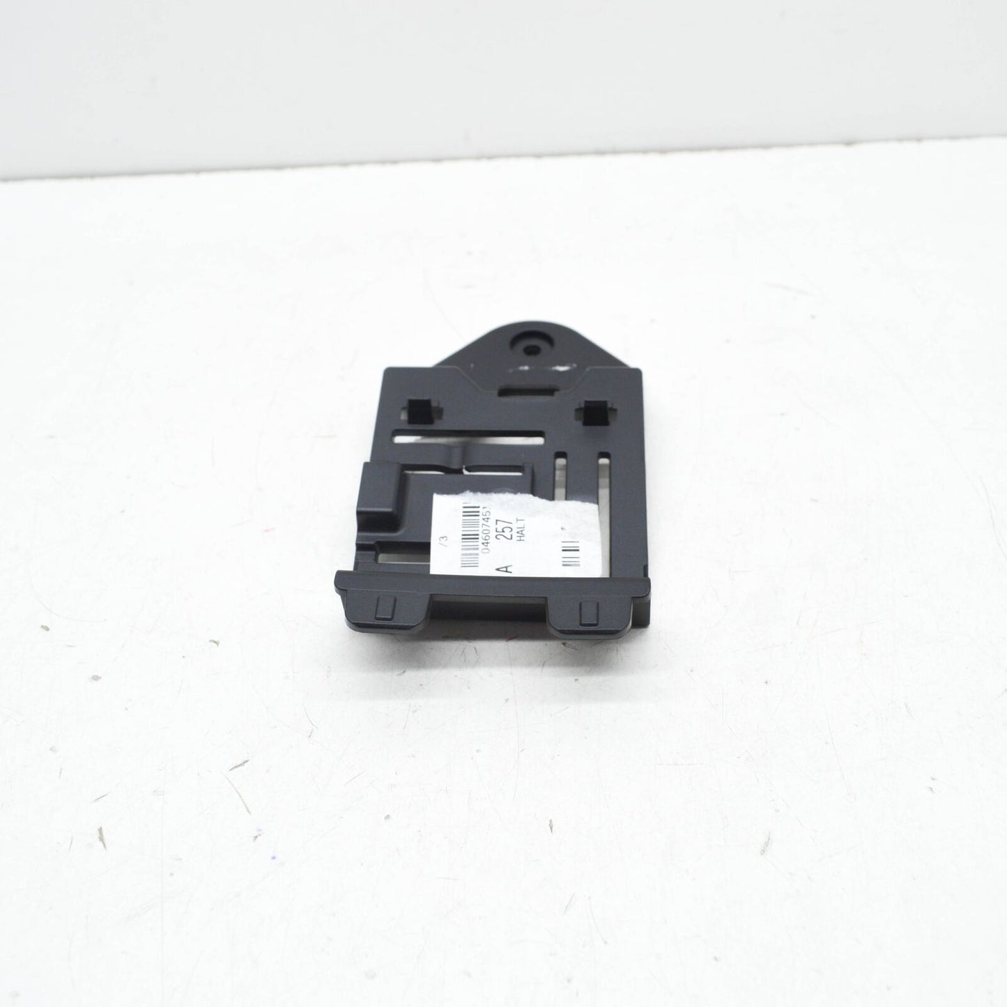 NEW MB CLS C257 FRONT COLLISION WARNING SYSTEM BRACKET A2578880200 ORIGINAL