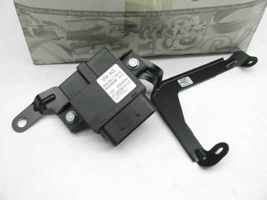 new vw golf vi 5k mk6 sound impact control module lhd 5k1906257a original