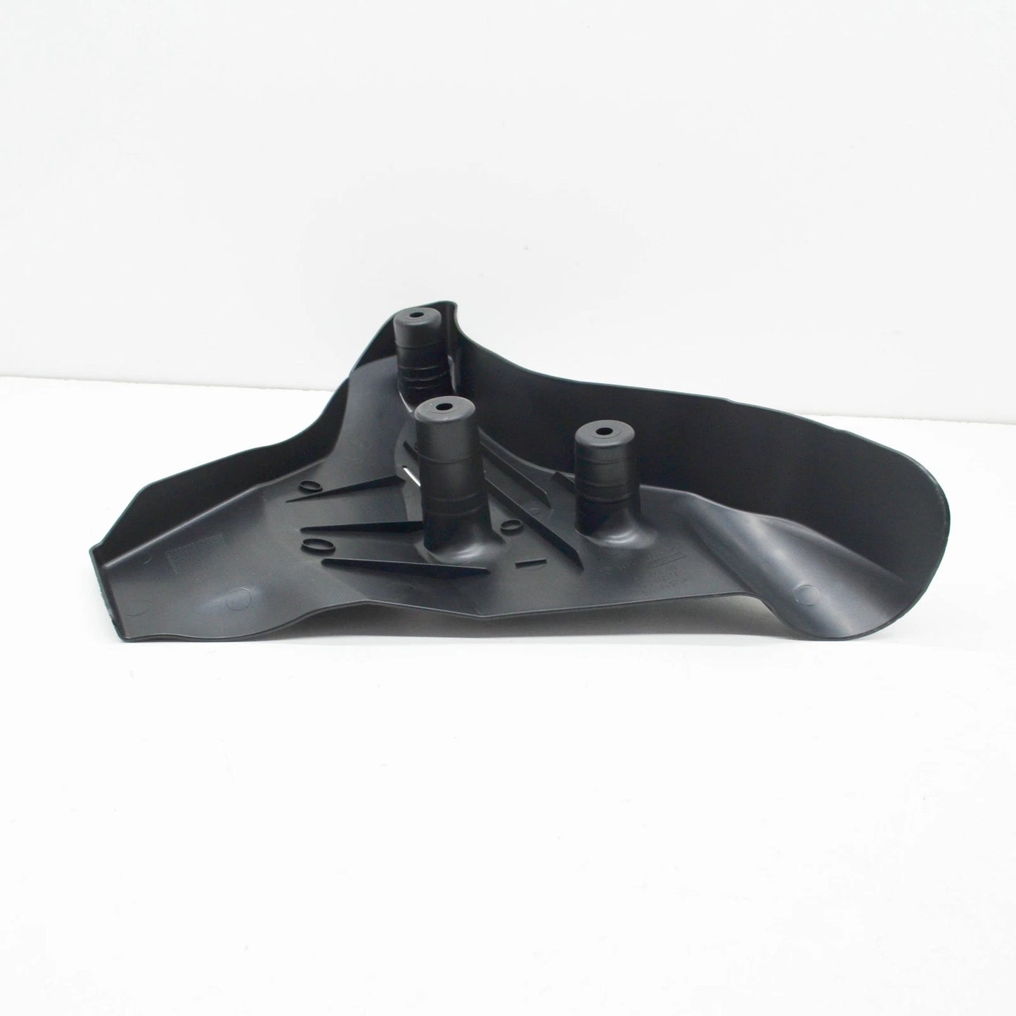 NEW BMW 2 F45 ACTIVE TOURER REAR AXLE SUPPORT RIGHT COVERING 33326858414