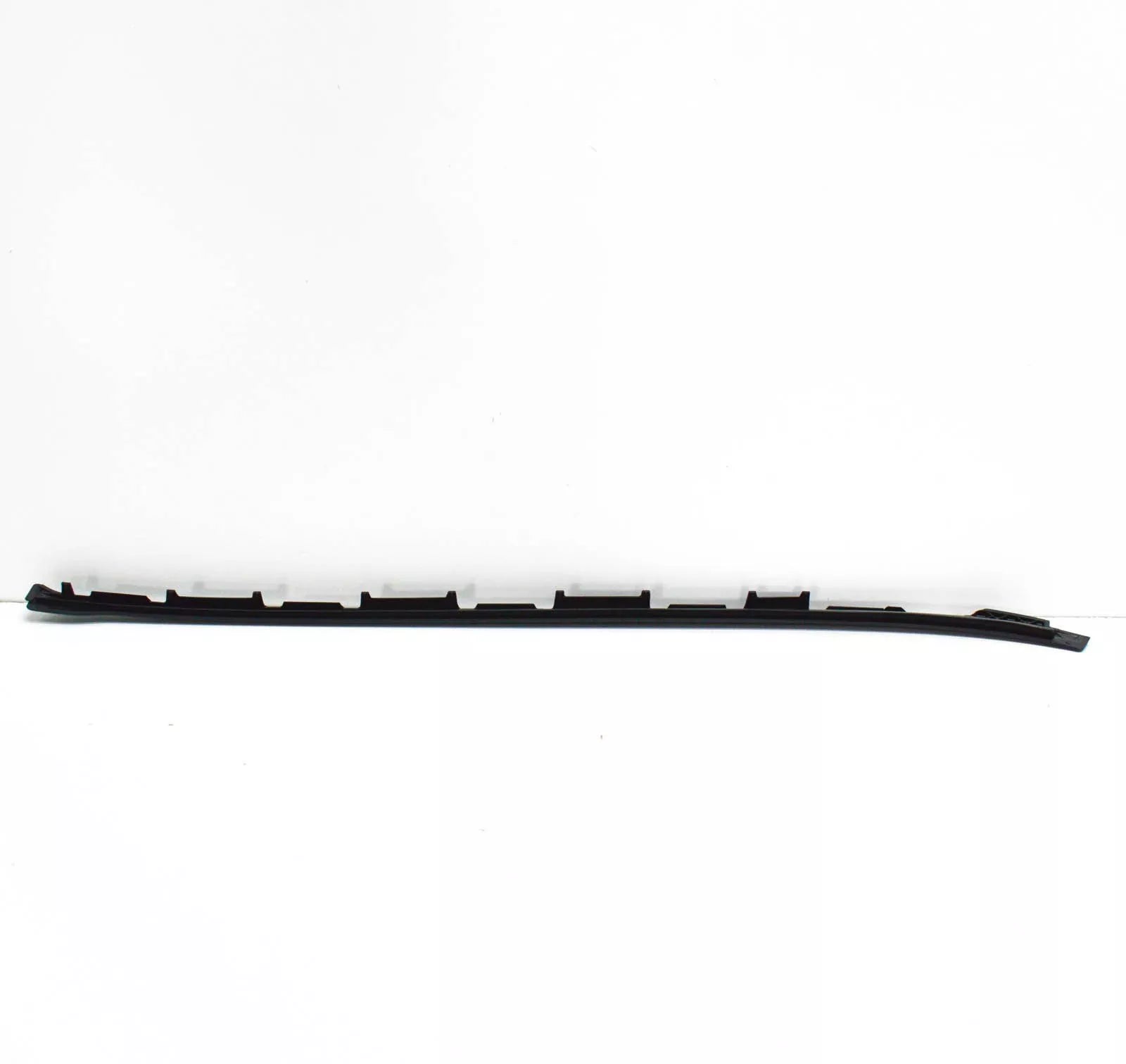 NEW BMW 4 COUPE F32 F82 FRONT WINDSHIELD RIGHT VERTICAL TRIM 51317285928