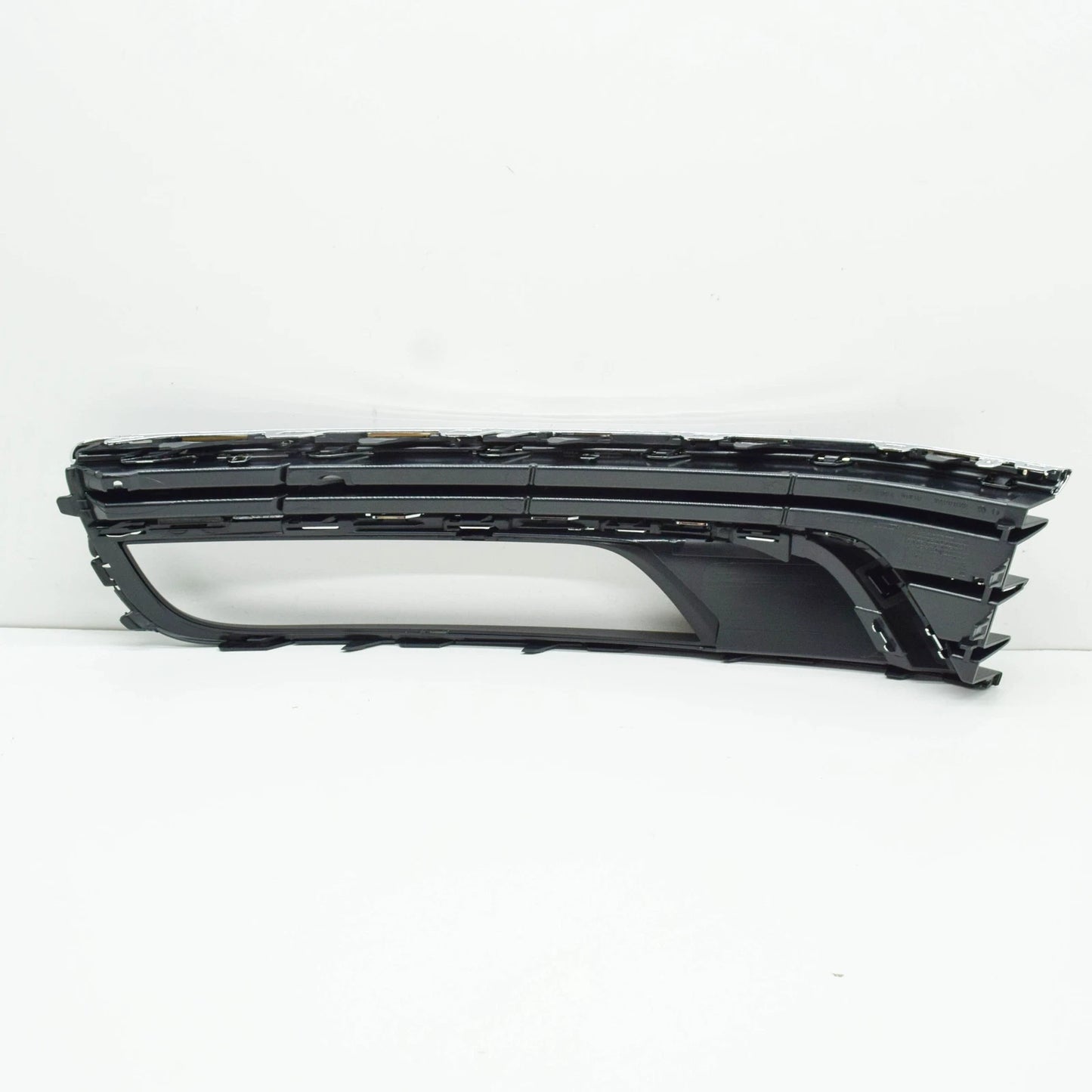 NEW VOLKSWAGEN PASSAT B8 FRONT BUMPER RIGHT GRILLE 3AA854662B9B9 ORIGINAL