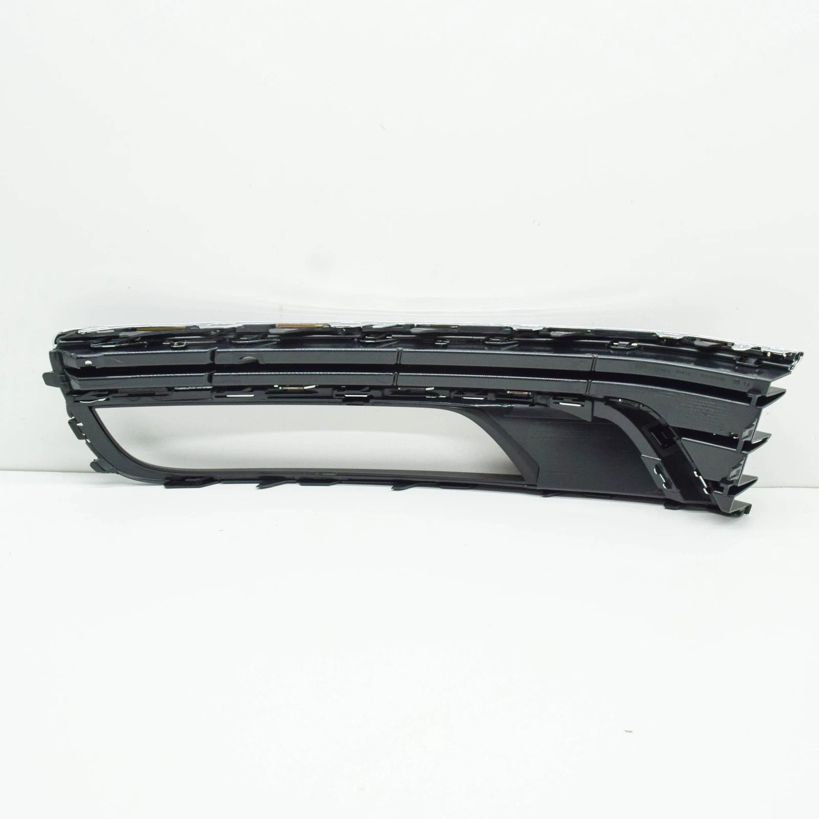 NEW VOLKSWAGEN PASSAT B8 FRONT BUMPER RIGHT GRILLE 3AA854662B9B9 ORIGINAL