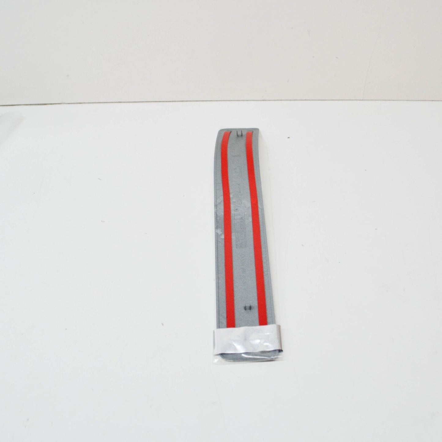 NEW MERCEDES-BENZ C W204 REAR LEFT OUTSIDE ENTRANCE RAIL A2046800335 ORIGINAL