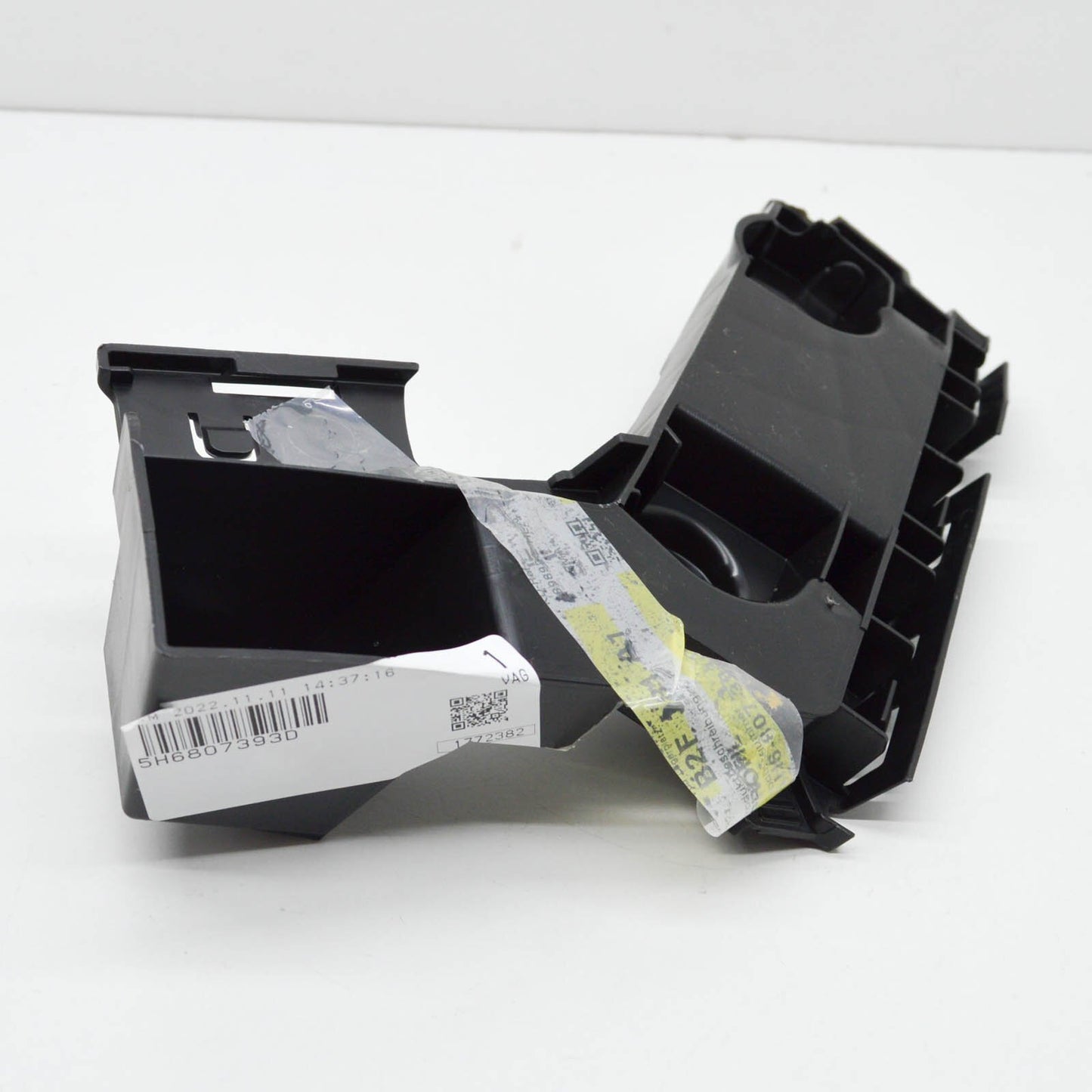 NEW VOLKSWAGEN GOLF MK8 CD1 REAR LEFT BUMPER BRACKET 5H6807393D ORIGINAL
