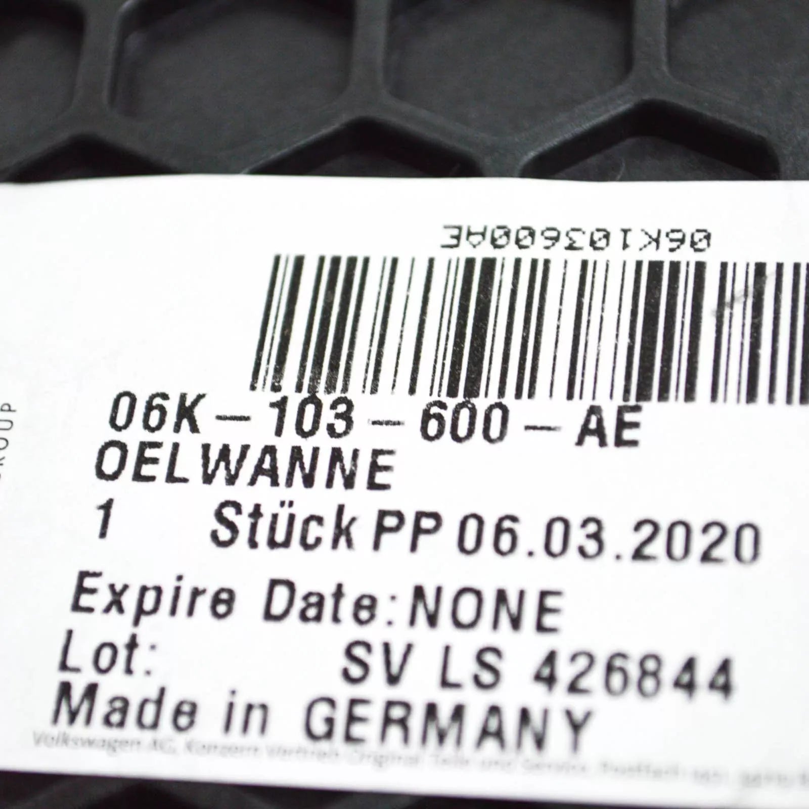 NEW AUDI A3 8V OIL SUMP LOWER PART 06K103600AE 2.0 PETROL 2016 ORIGINAL