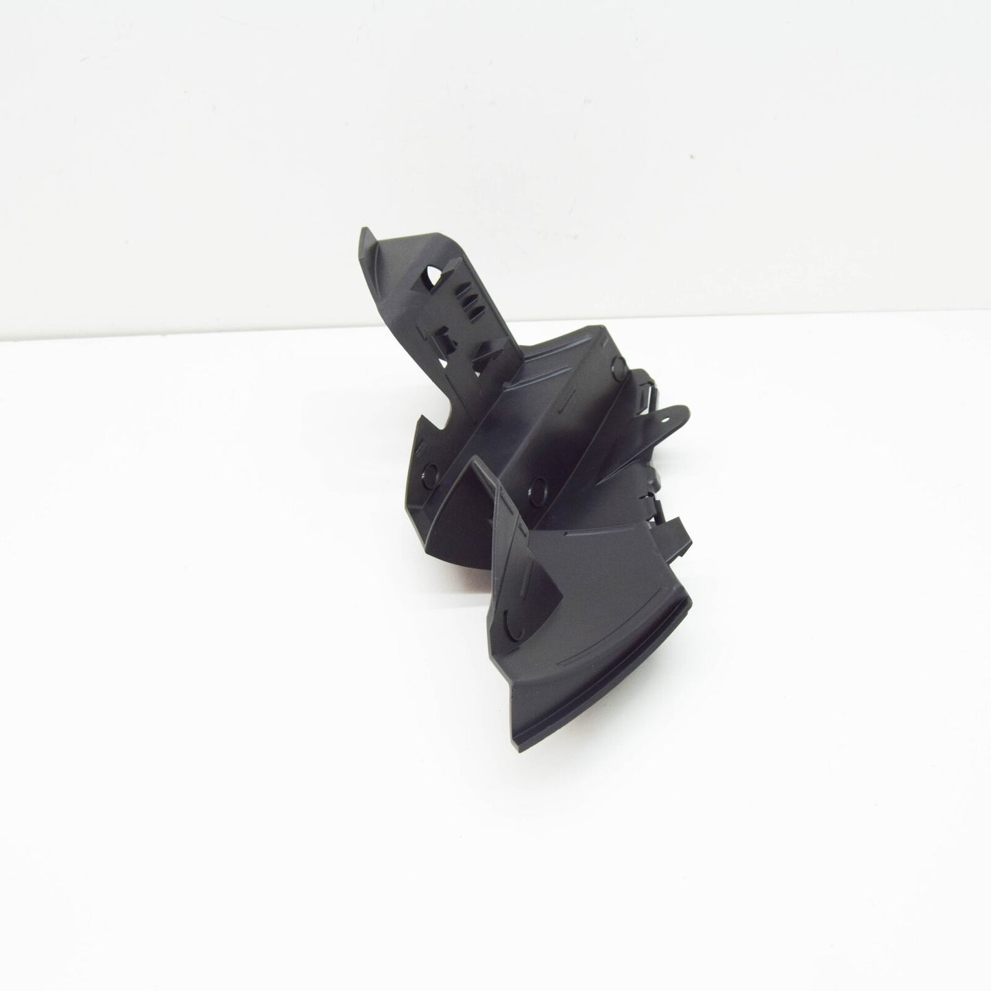 NEW MERCEDES-BENZ E C238 FRONT RIGHT BUMPER HOLDER A2388855901 ORIGINAL