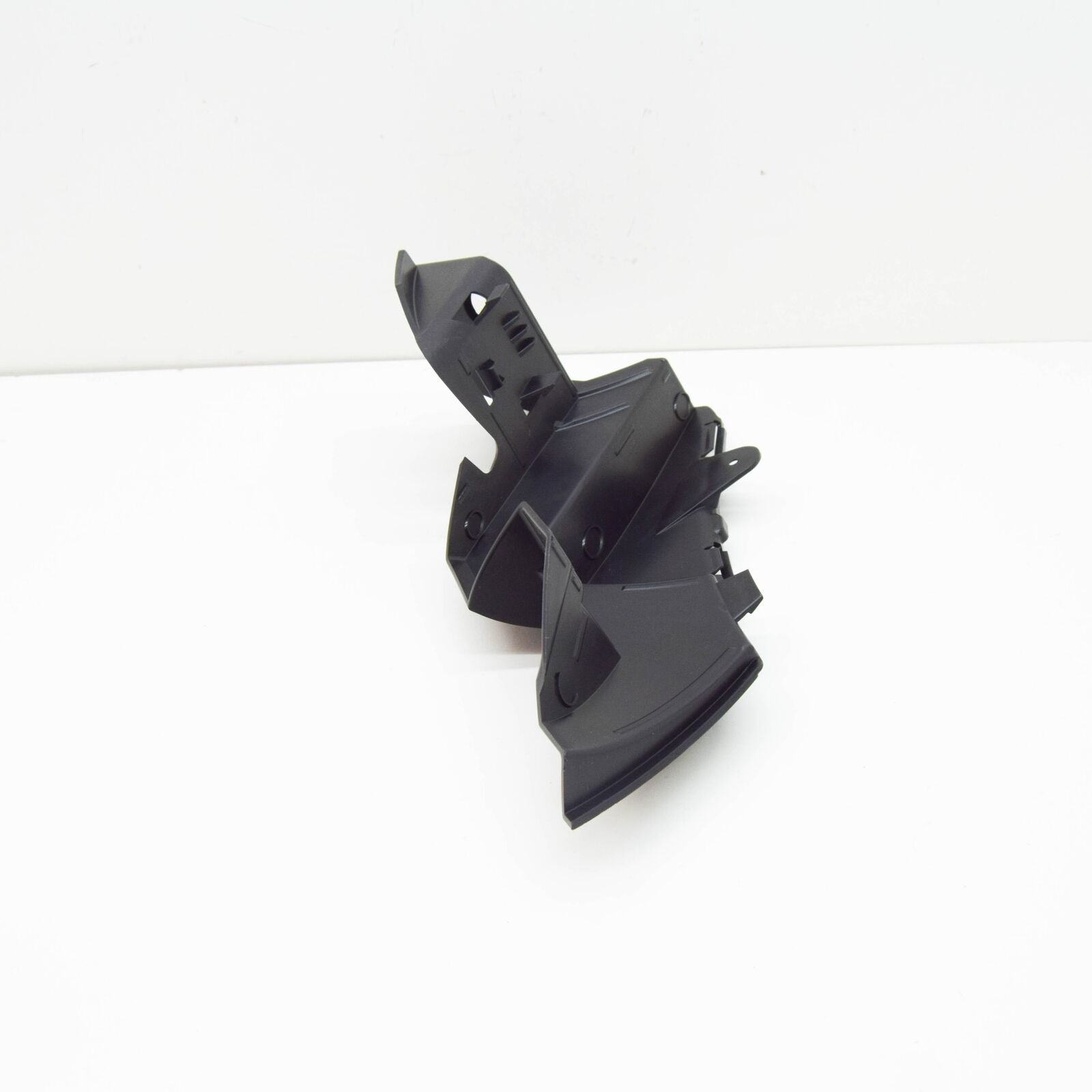 NEW MERCEDES-BENZ E C238 FRONT RIGHT BUMPER HOLDER A2388855901 ORIGINAL