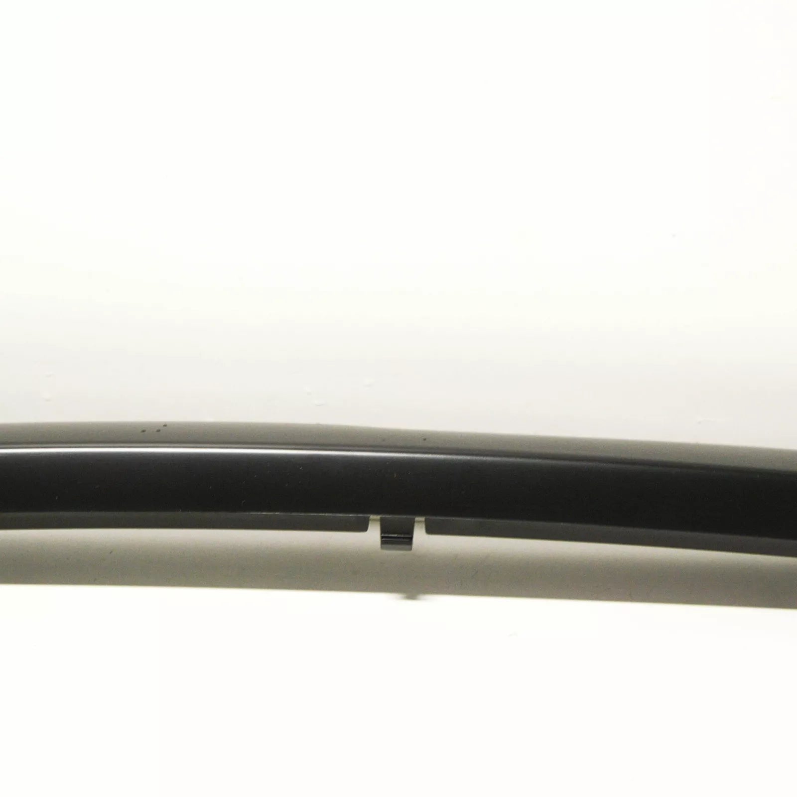 NEW BMW E38 SEDAN NUMBER PLATE STRIP 8150492 51118150492 ORIGINAL