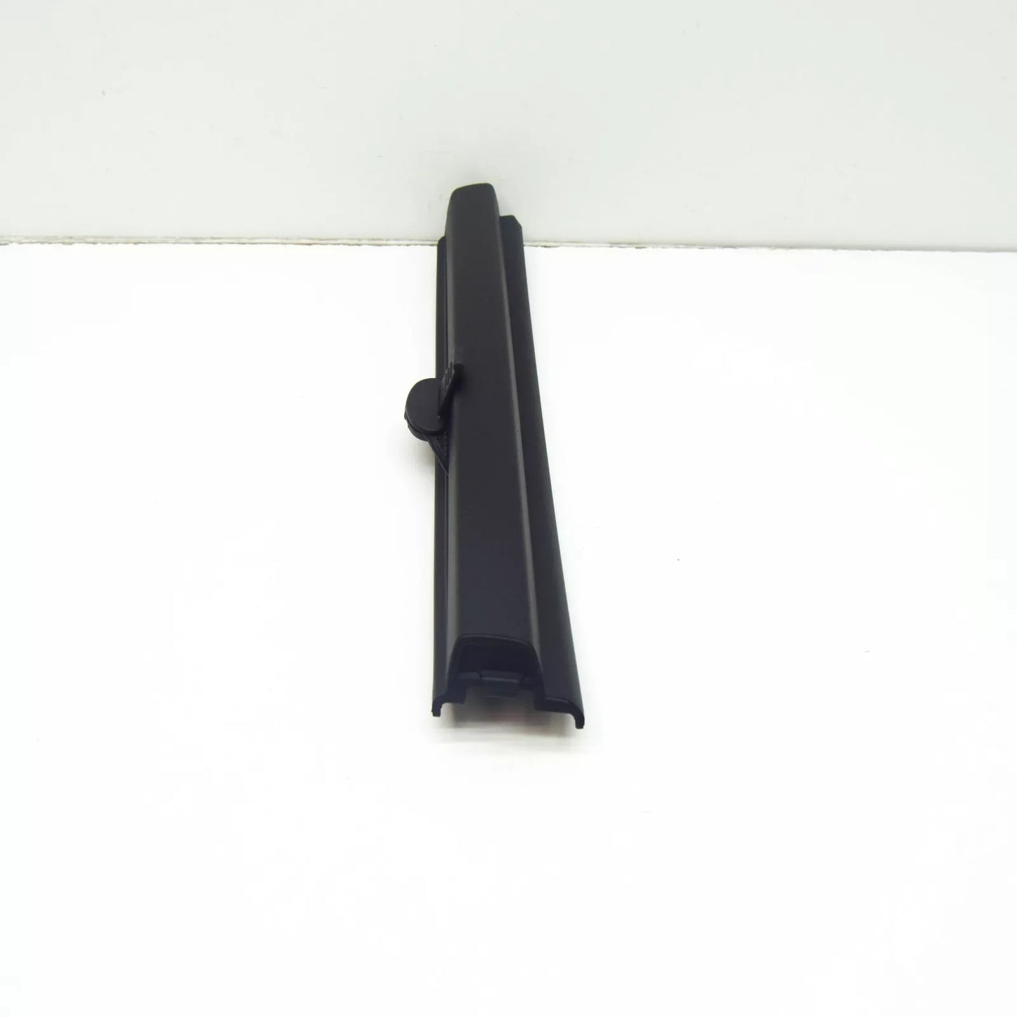 NEW BMW 7 E38 REAR LEFT DOOR SUN BLIND 8150953 51168150953 ORIGINAL