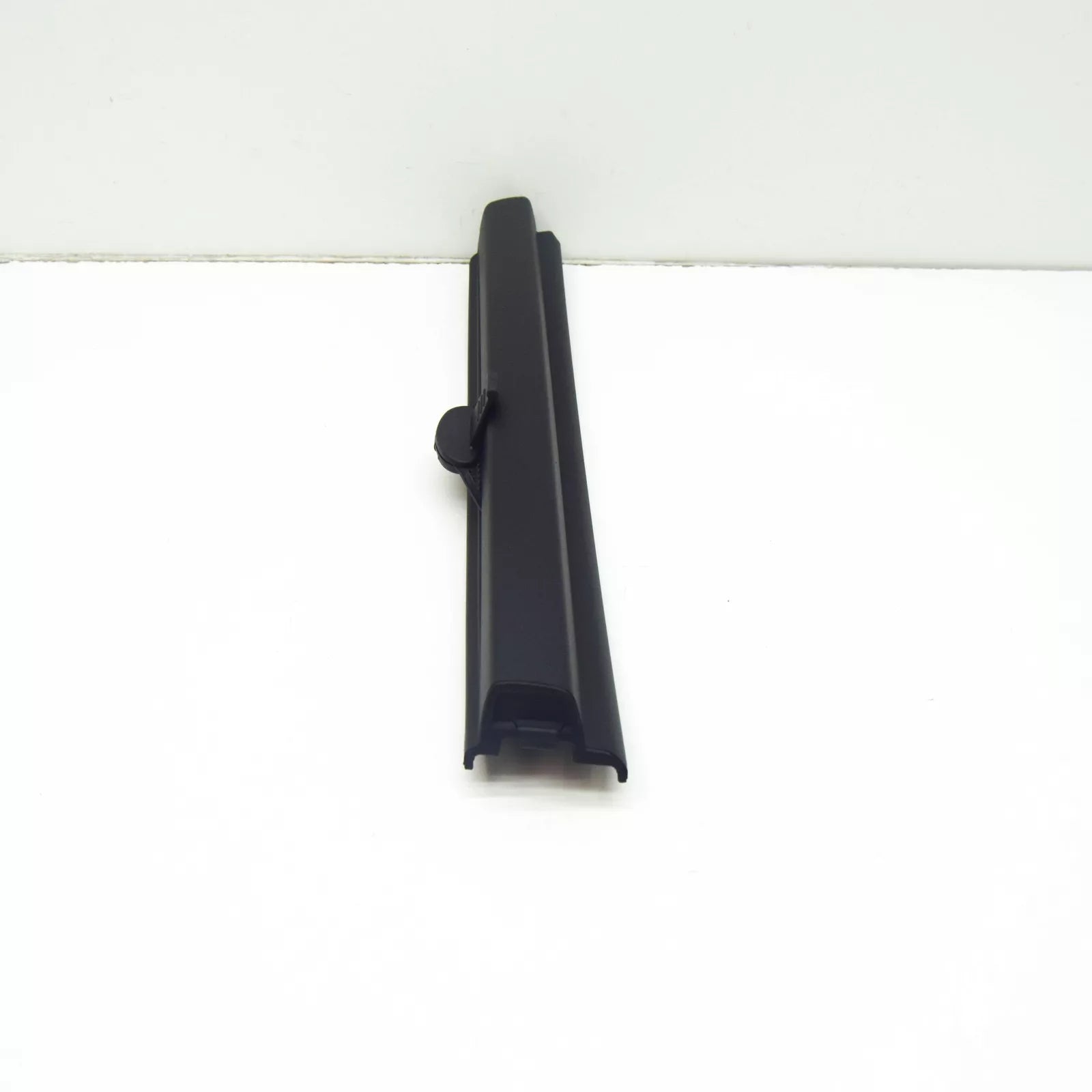 NEW BMW 7 E38 REAR LEFT DOOR SUN BLIND 8150953 51168150953 ORIGINAL