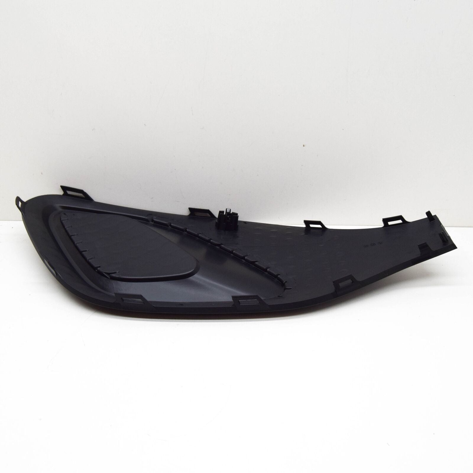 NEW MB GLA H247 FRONT BUMPER LOWER OUTER RIGHT GRILLE COVER A2478851004 ORIGINAL