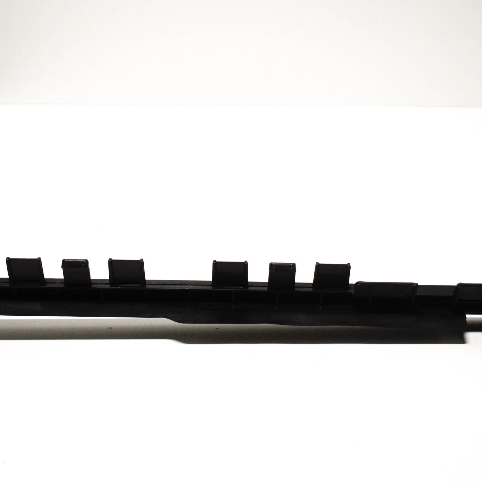 NEW MERCEDES-BENZ E-CLASS COUPE C207 AIR BAFFLE A2075050530 ORIGINAL