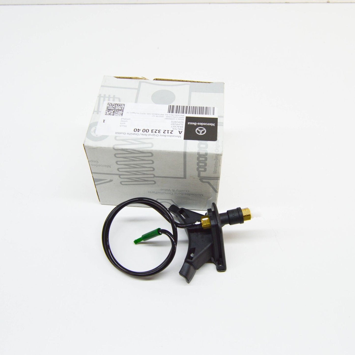 NEW MERCEDES-BENZ E W212 FRONT SUSPENSION STRUT BRACKET A2123230040 ORIGINAL