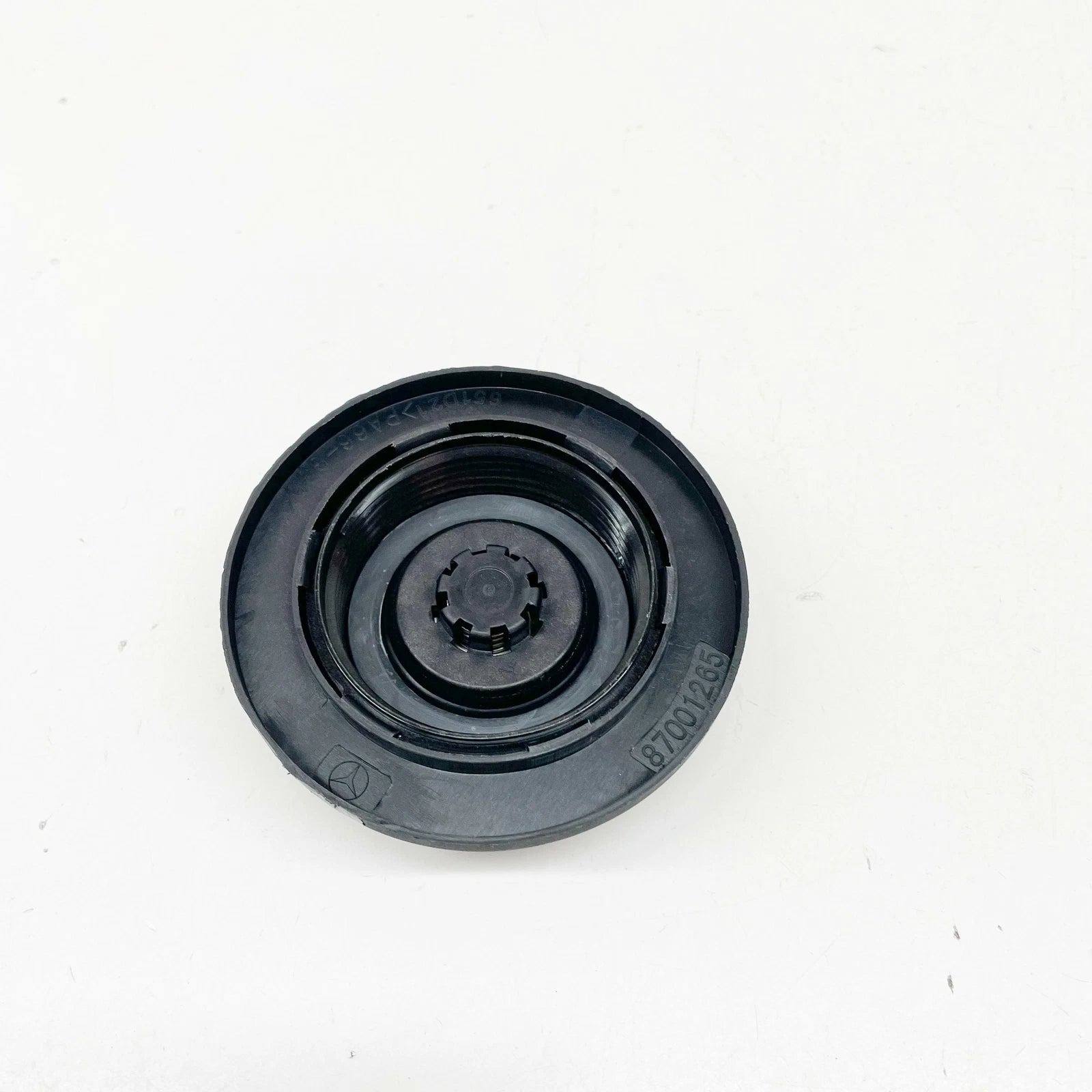 NEW MERCEDES-BENZ M-CLASS W163 RESERVOIR CAP A1635000006 ORIGINAL