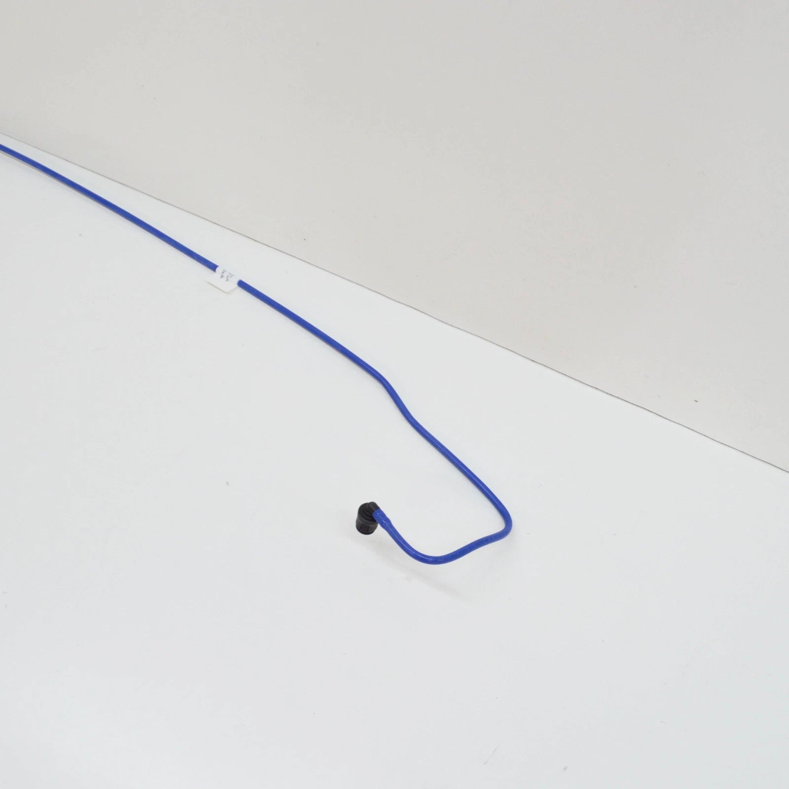 NEW BMW M5 E39 FUEL FEED LINE 16112228839 2228839 ORIGINAL