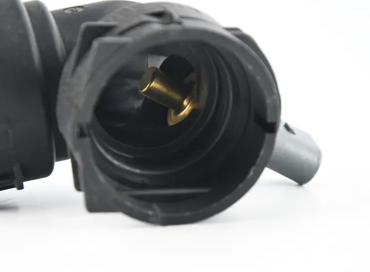 NEW AUDI A6 AVANT C7 REAR LEFT RADIATOR COOLANT HOSE ADAPTER 4G0122293BF