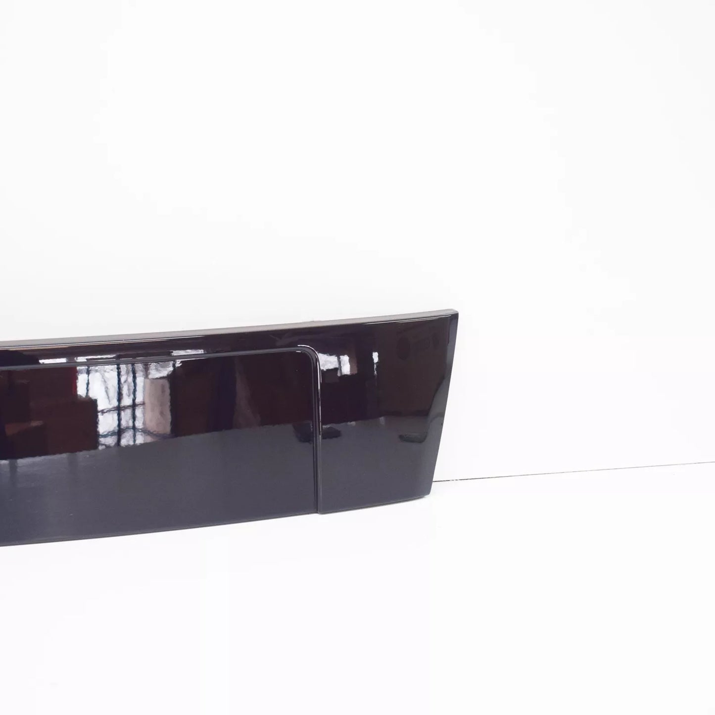 NEW AUDI Q7 4L FRONT BUMPER NUMBER PLATE HOLDER 4L0807285AT94 2012 ORIGINAL