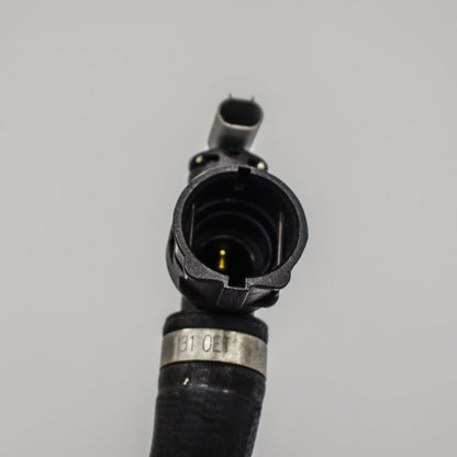 NEW MERCEDES-BENZ C-CLASS W205 COOLER HOSE A2055010900 ORIGINAL