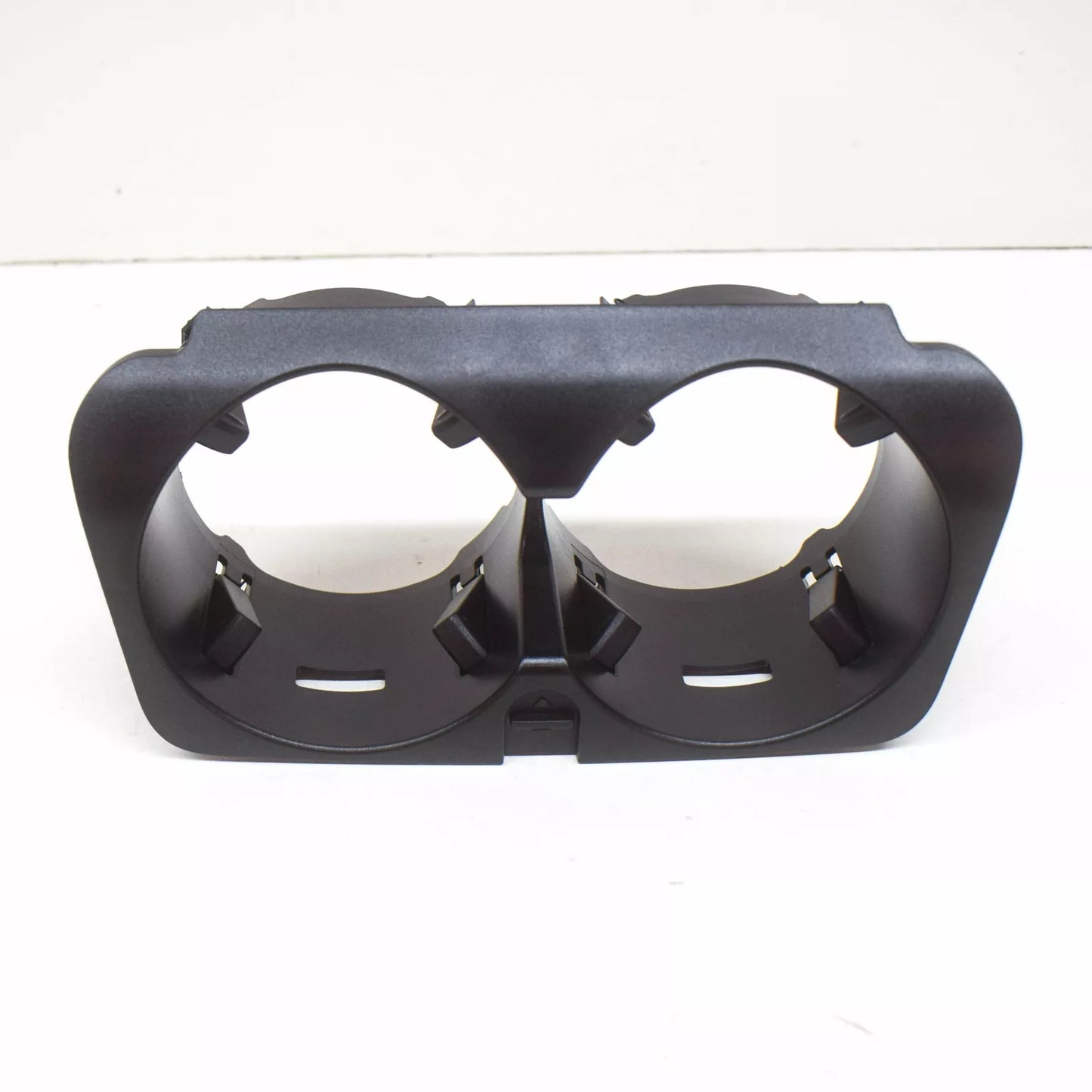 NEW MERCEDES-BENZ C-CLASS W205 FRONT CUP HOLDER A2056800691