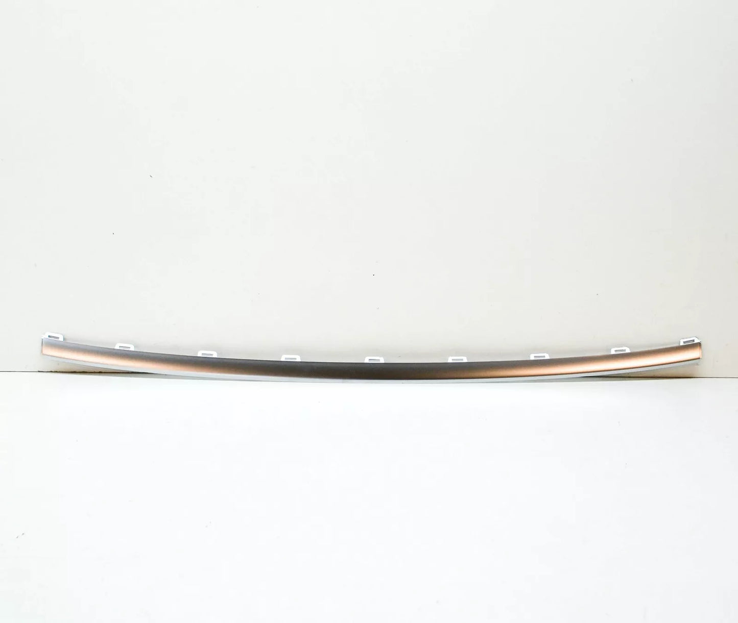 NEW VW GOLF MK7 5G FRONT BUMPER CENTER LOWER MOLDING TRIM 5G08537653Q7