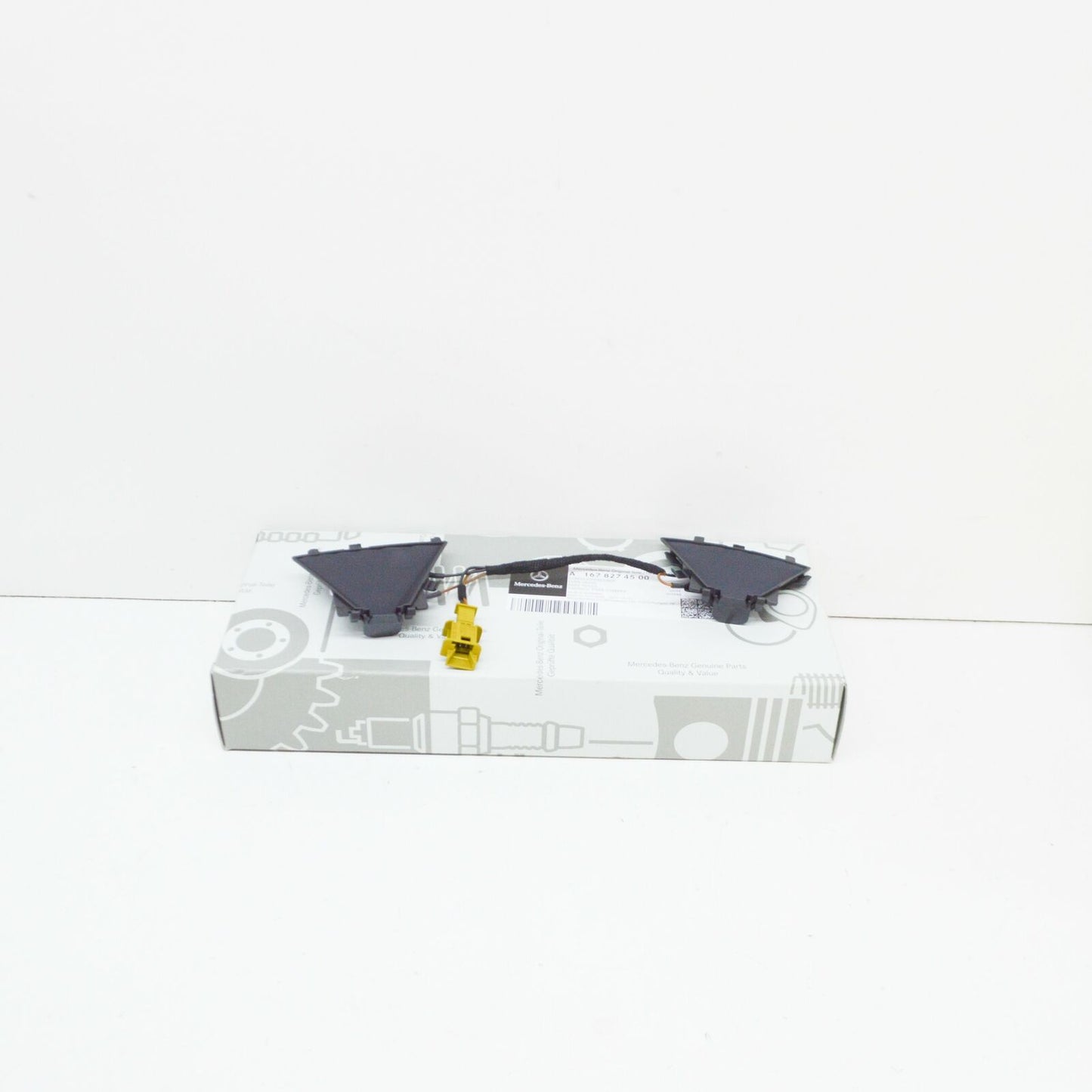 NEW MB GLE W167 WINDSHIELD CAMERA NO. 1 / NO. 2 LENS TRIM A1678275100 ORIGINAL