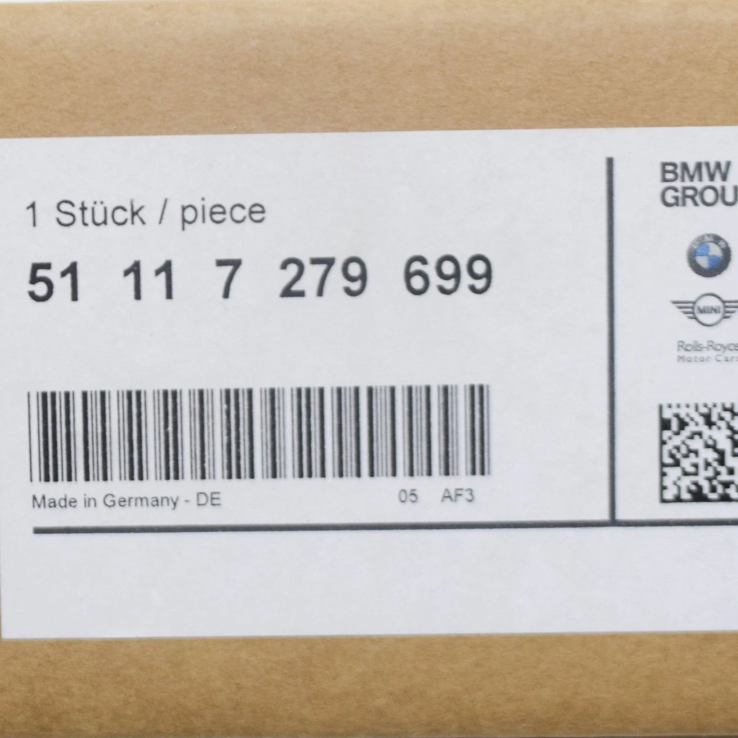 NEW BMW 3 F30 FRONT SPORT BUMPER CENTER TRIM 51117279699 7279699 2014 ORIGINAL