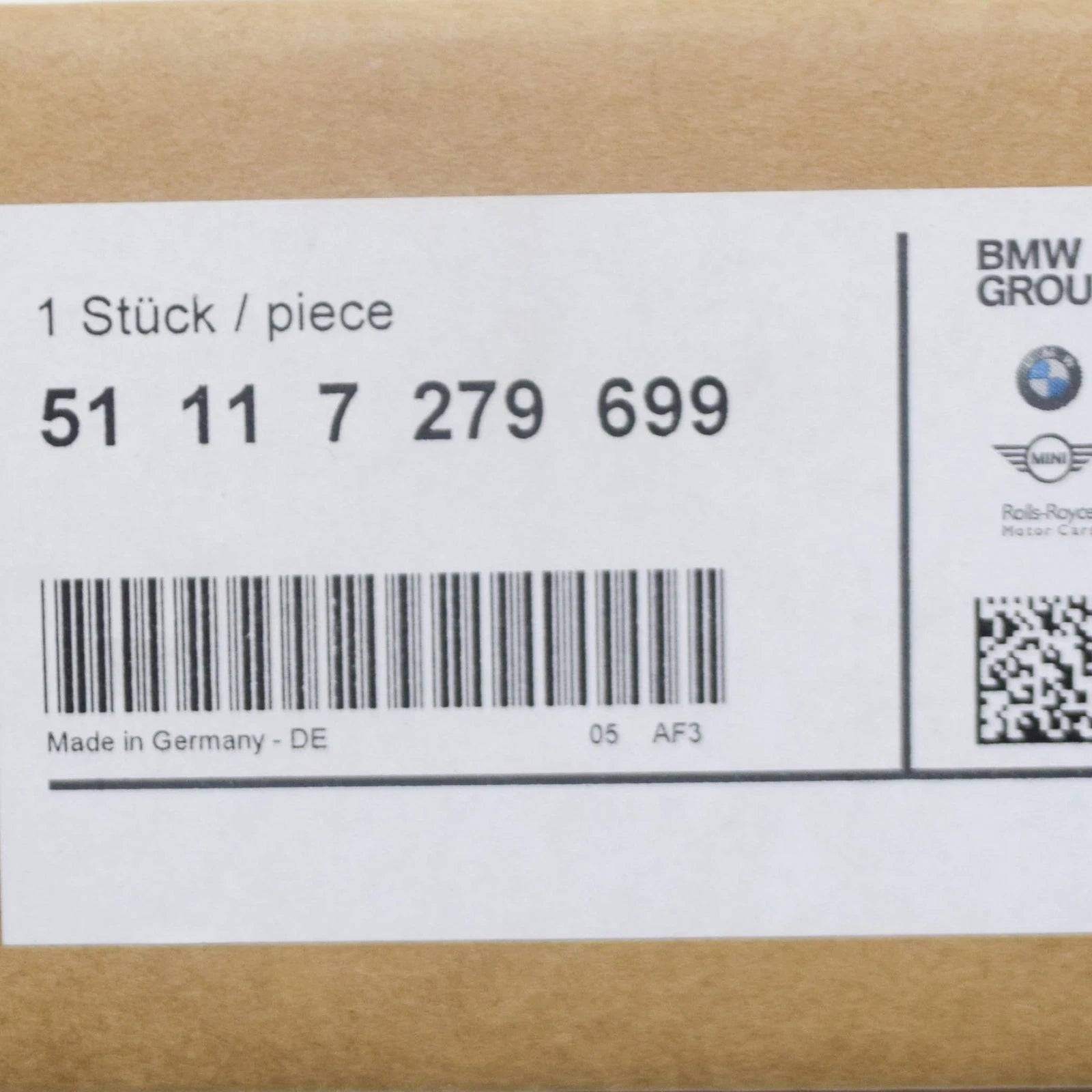 NEW BMW 3 F30 FRONT SPORT BUMPER CENTER TRIM 51117279699 7279699 2014 ORIGINAL