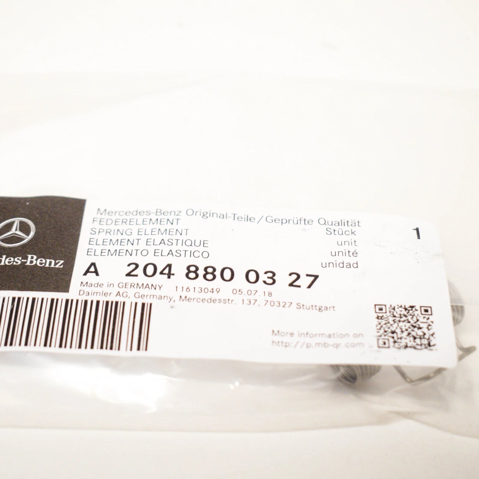 NEW MERCEDES BENZ GLK X204 FRONT BUMPER WASHER COVER SPRING A2048800327 ORIGINAL