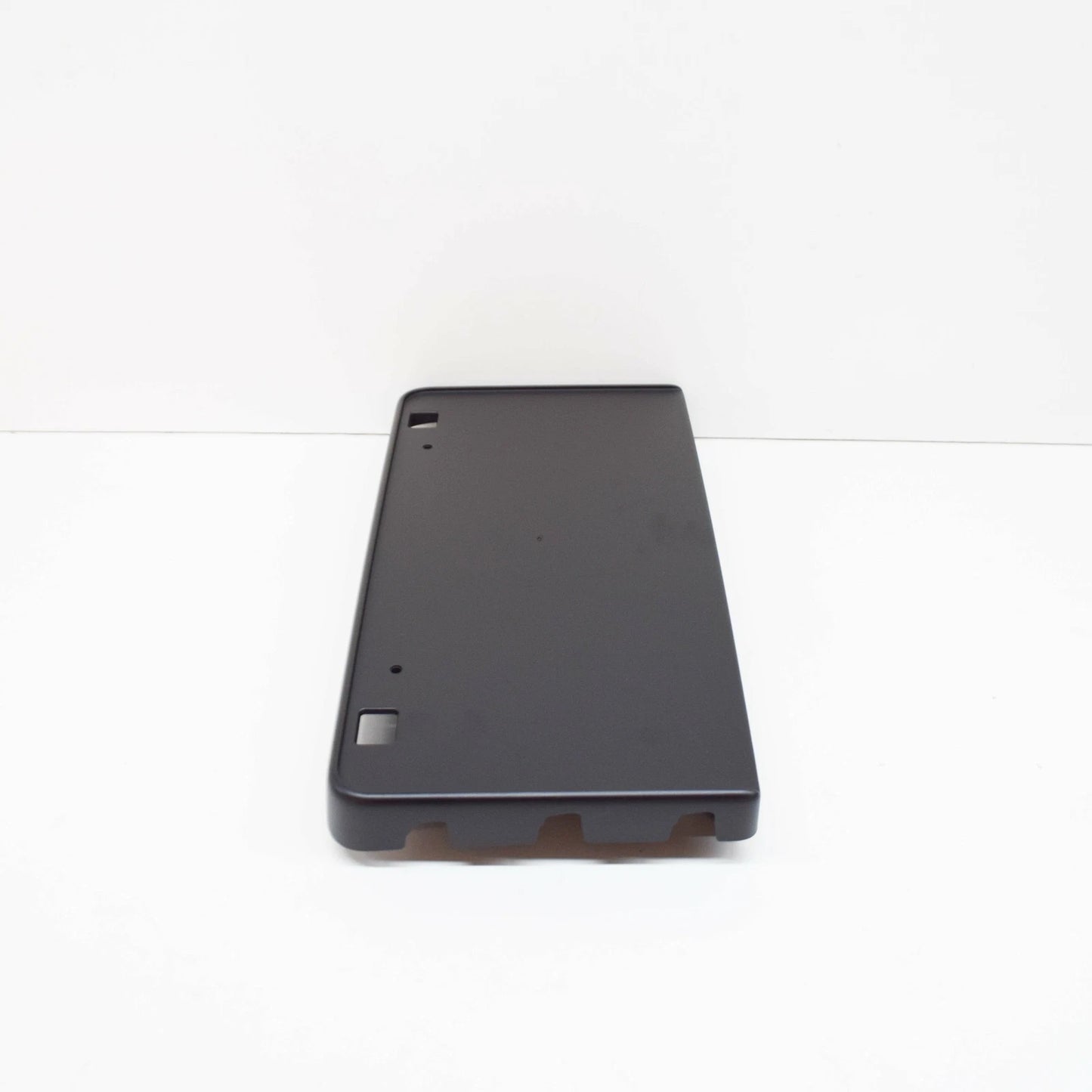 NEW AUDI A3 8V FRONT NUMBER PLATE HOLDER 8V5807287E3FZ