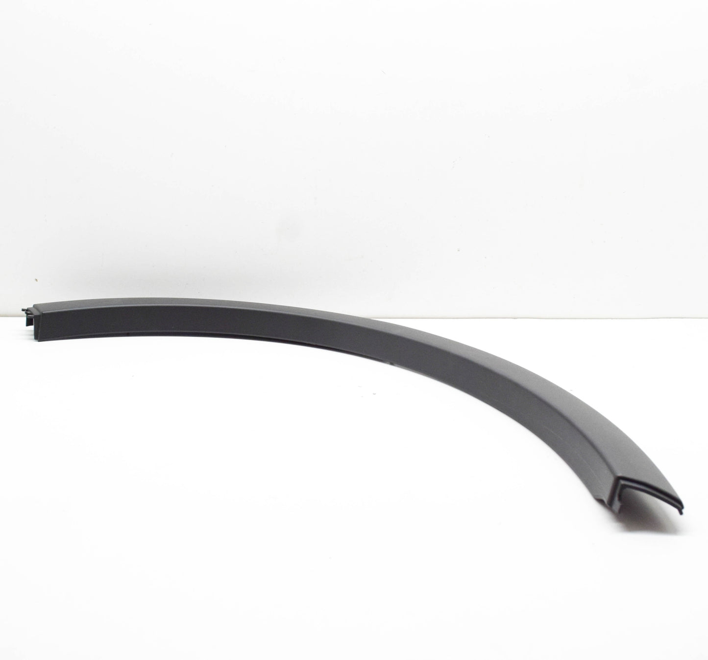 new ford kuga mk1 c394 rear left wheel arch molding 1744878 original