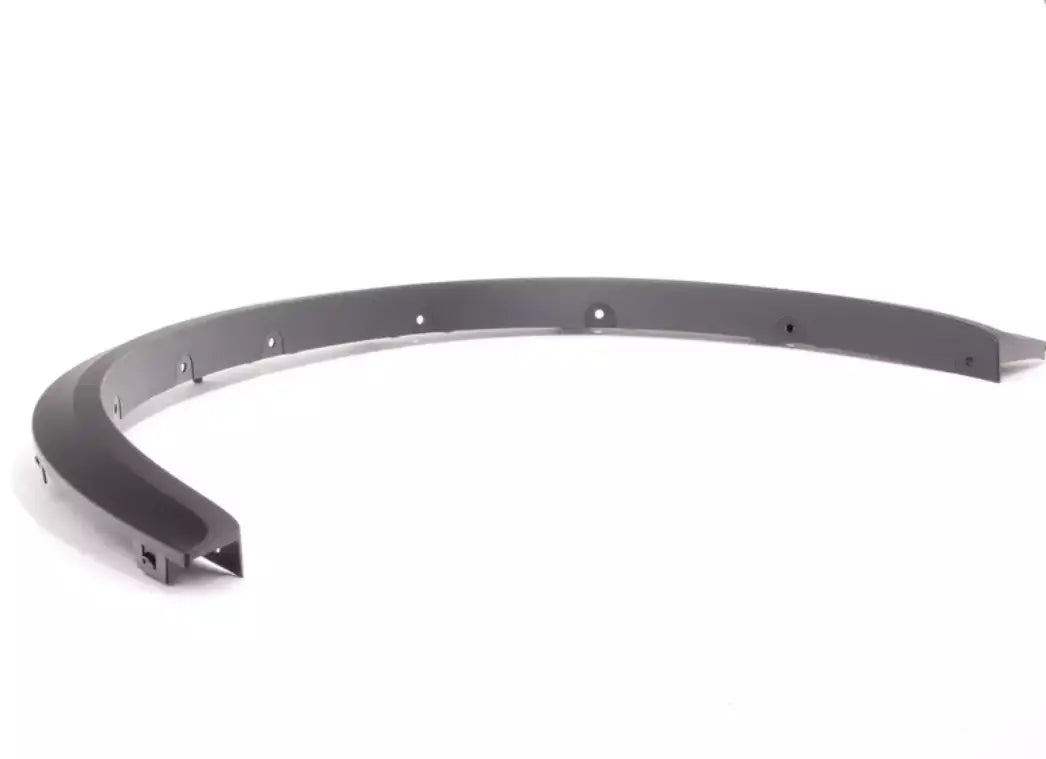 NEW BMW X5 E70 FRONT LEFT FENDER MOLDING 51772452496 2452496 ORIGINAL