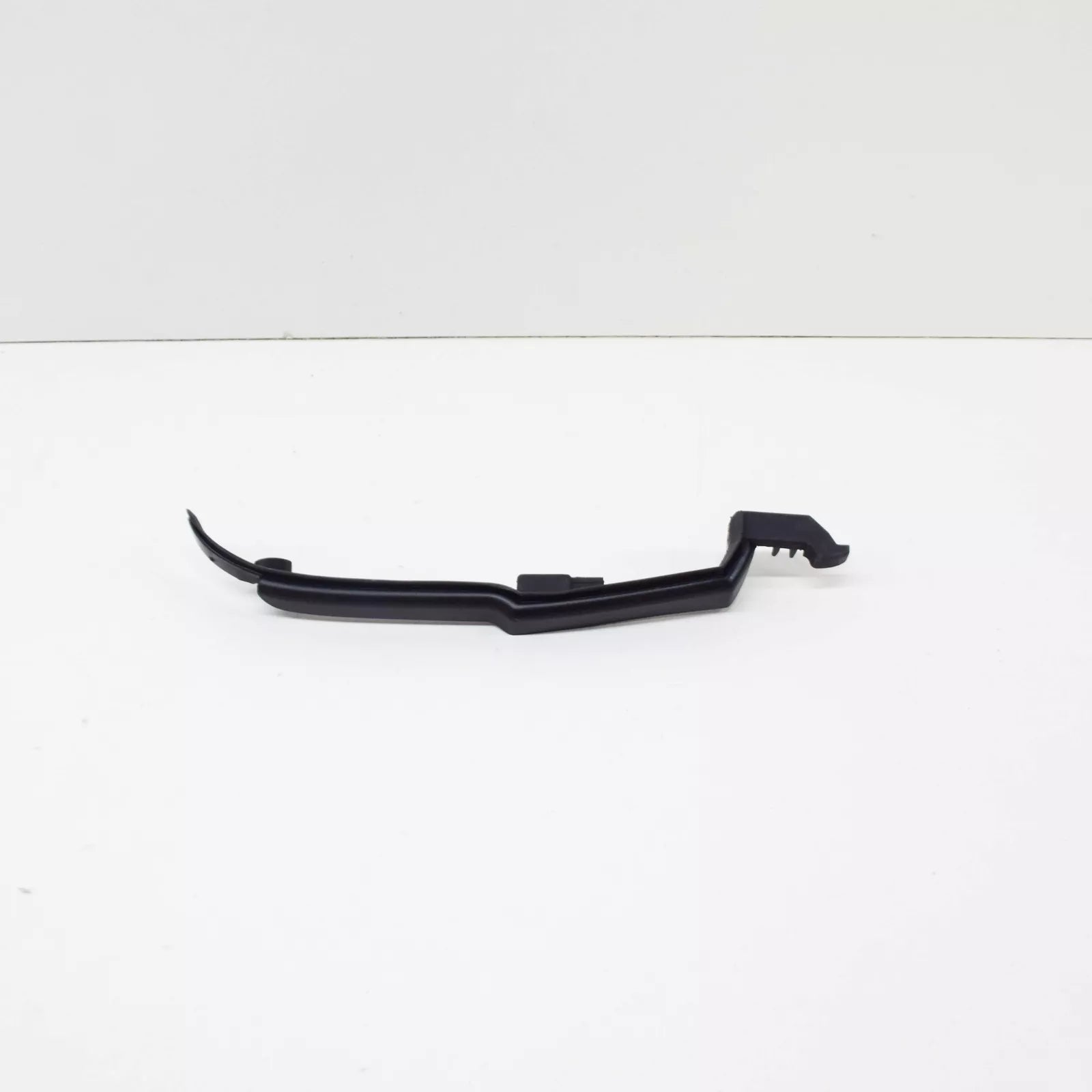 NEW BMW 3 E46 FRONT RIGHT CONVERTIBLE FLAP COVER 8233304 51178233304 ORIGINAL