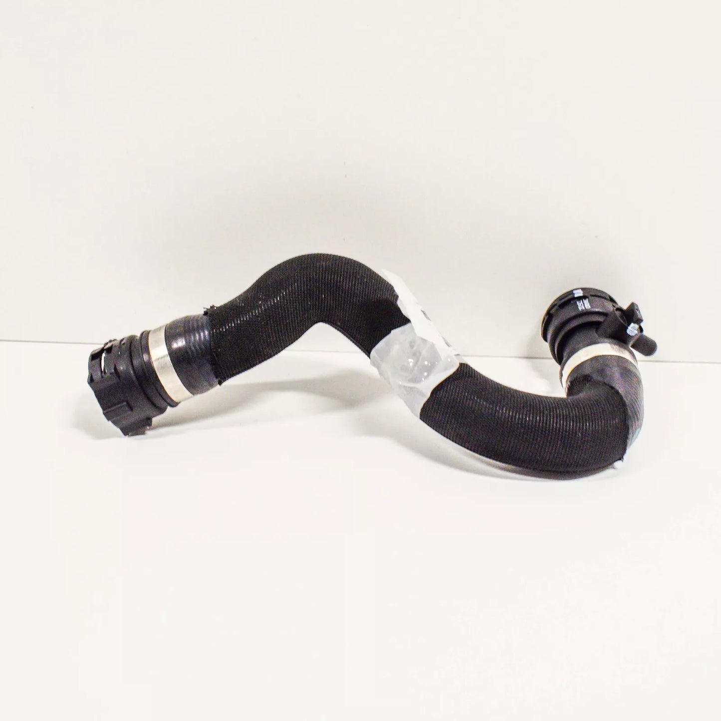 NEW AUDI A4 B8 WATER PIPE COOLANT HOSE 8K0121055B ORIGINAL